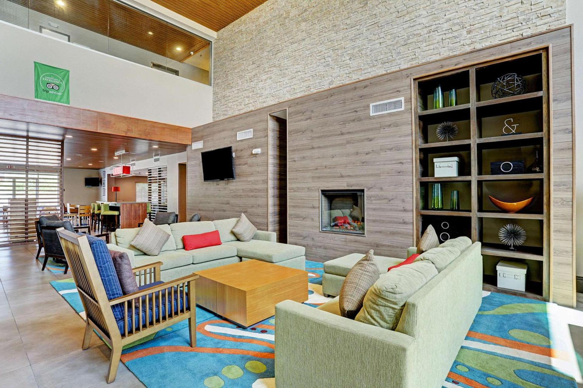 Garner Hotel Houston - Westheimer by IHG photo 3