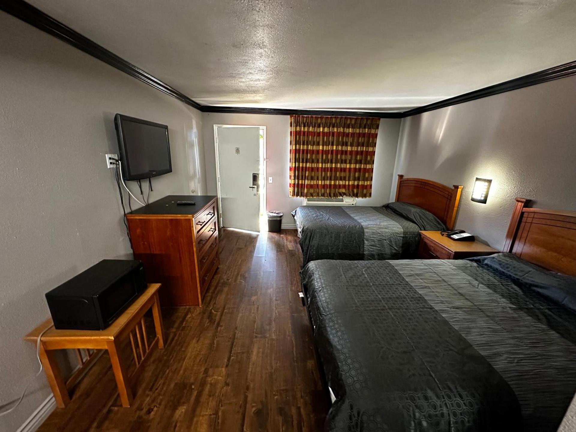 Sunpark Inn & Suites photo 12