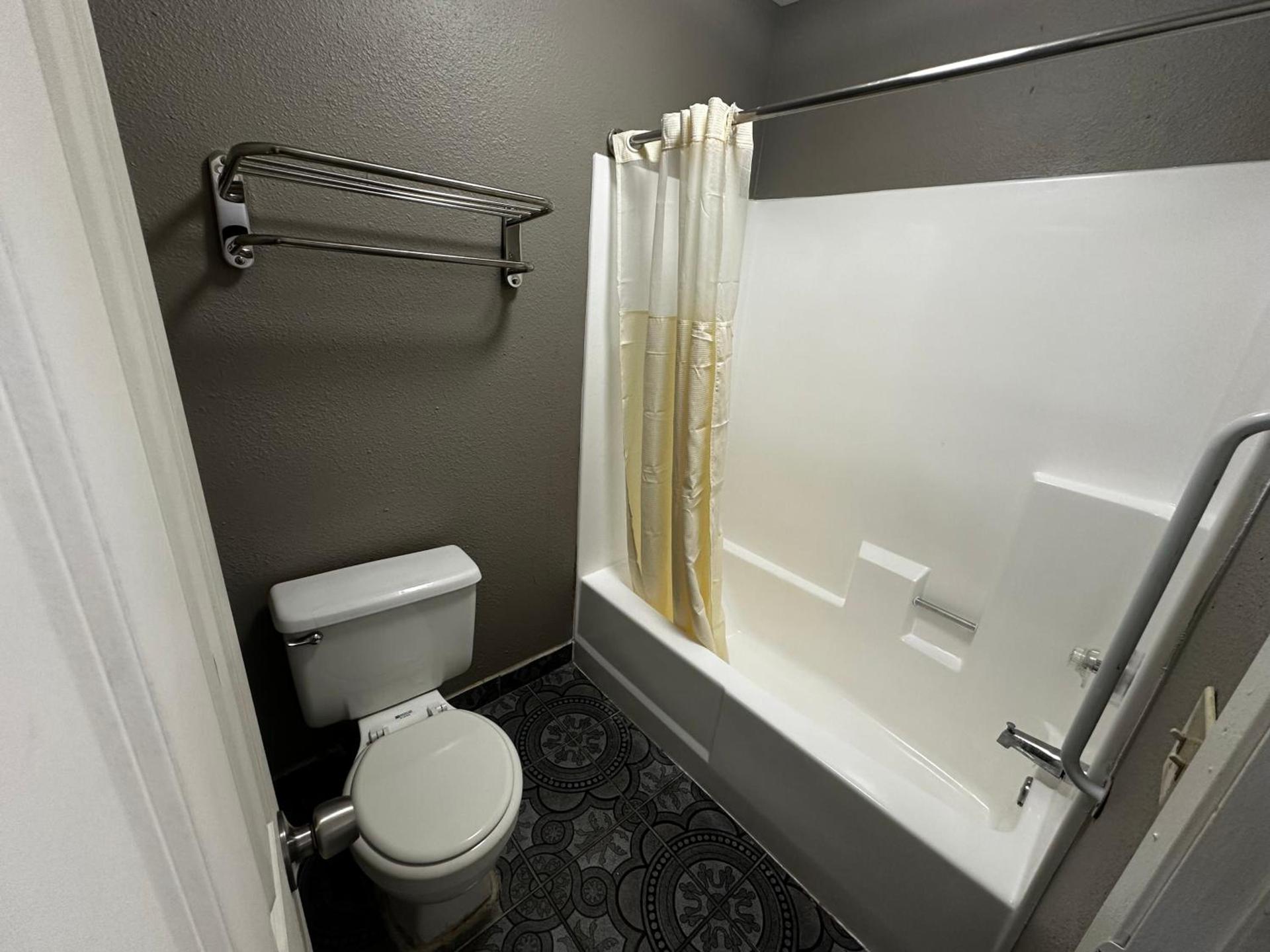 Sunpark Inn & Suites photo 13