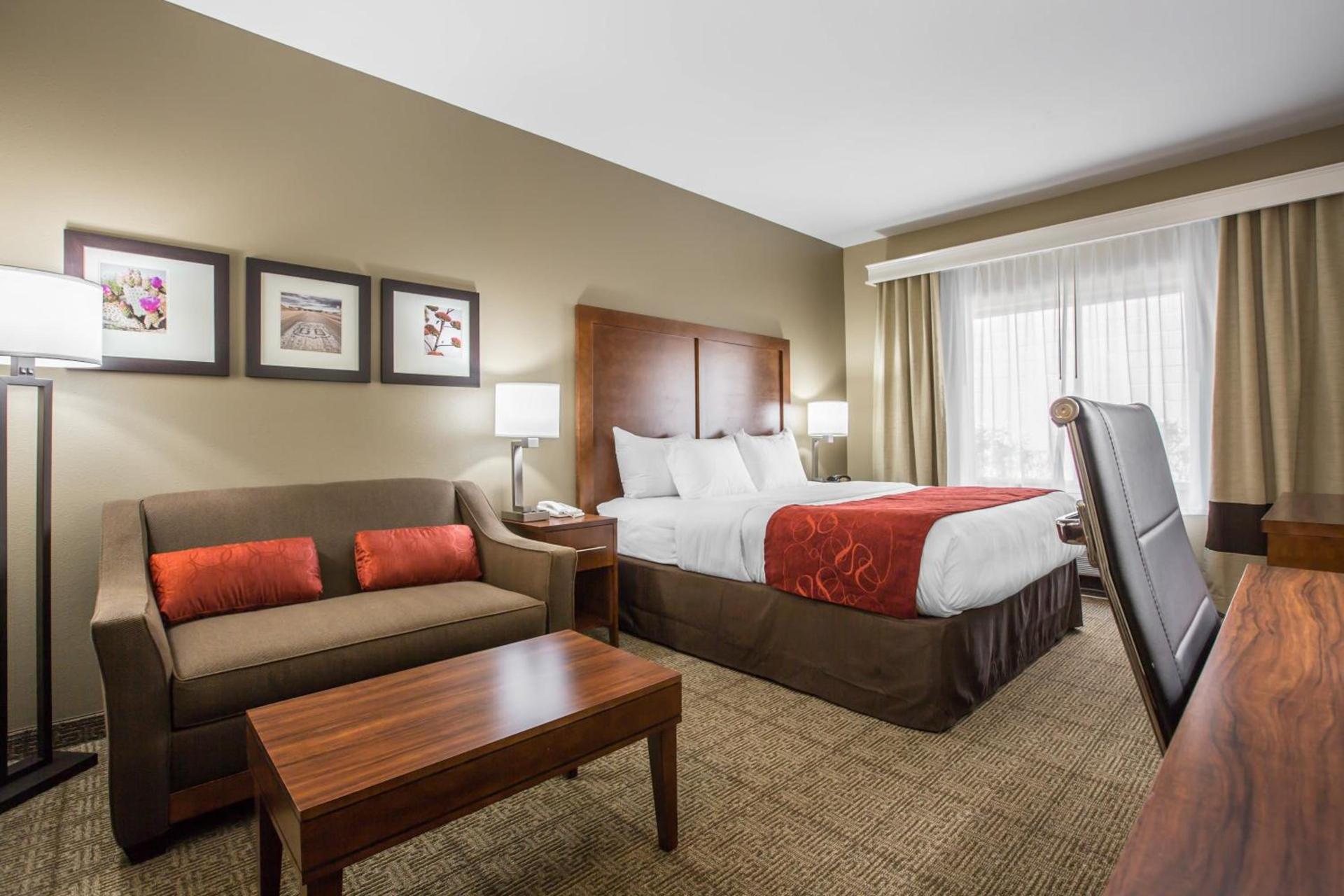 Comfort Suites Victorville-Hesperia photo 51