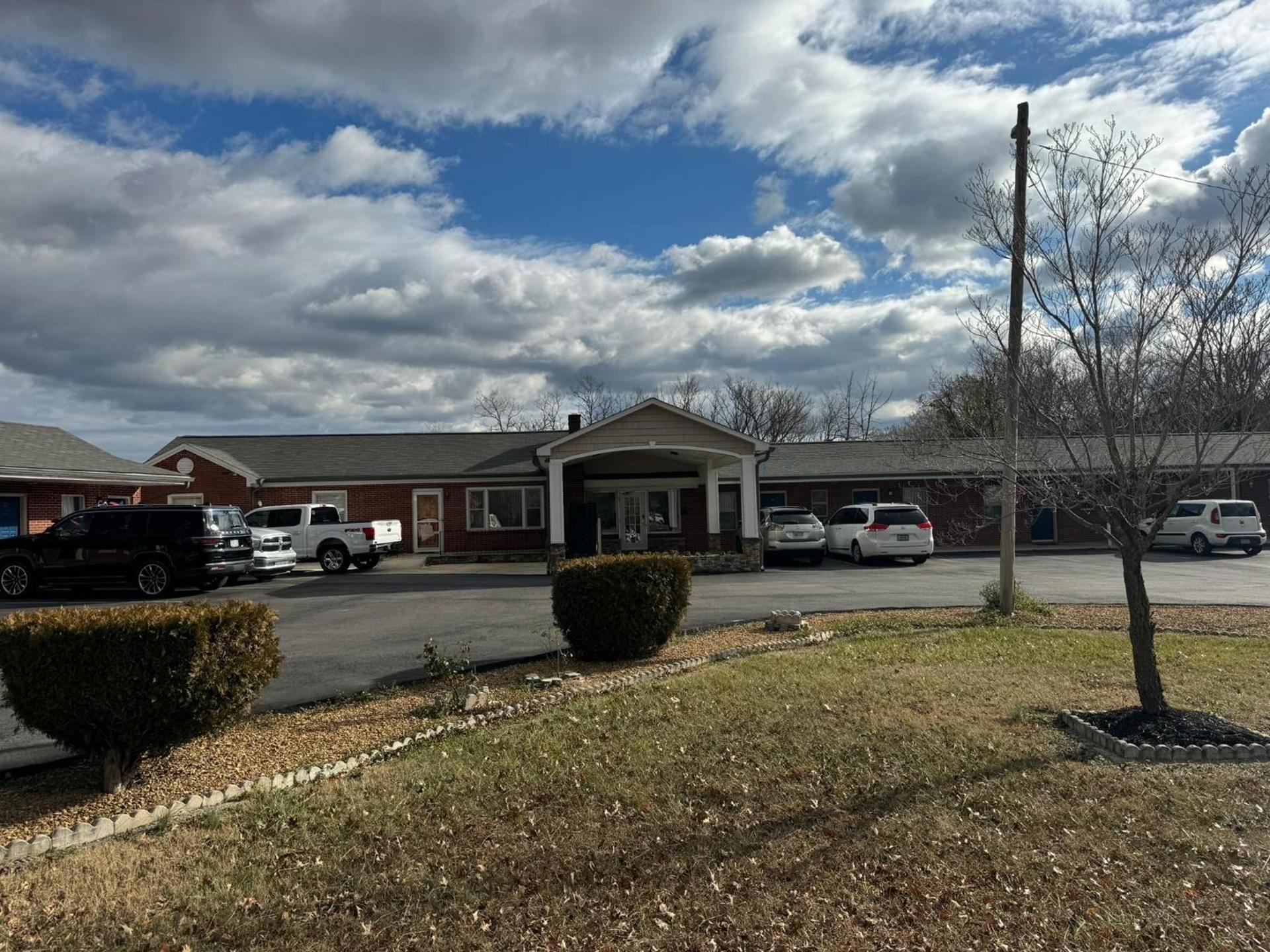 Budget Inn Danville — hotel in Danville
