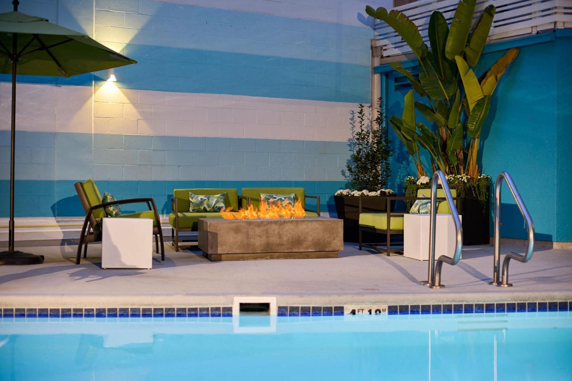 Renaissance Los Angeles Airport Hotel photo 57