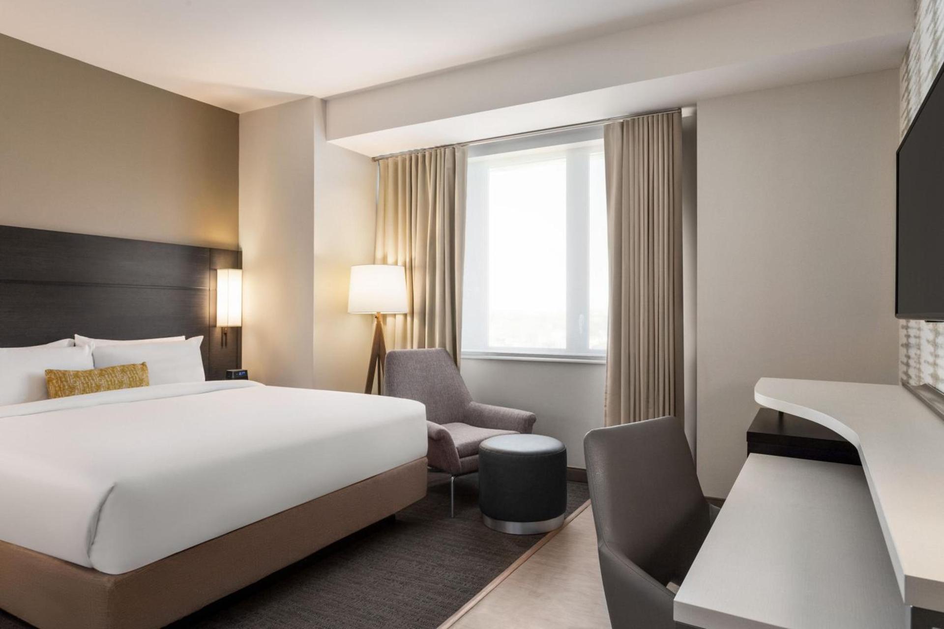 Residence Inn by Marriott New York JFK Airport photo 14