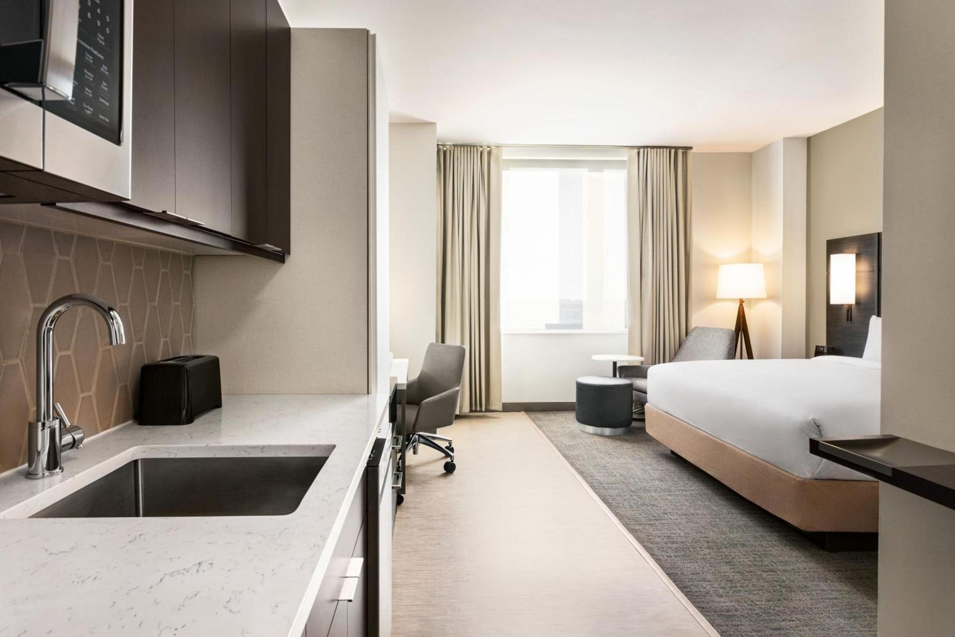 Residence Inn by Marriott New York JFK Airport photo 31