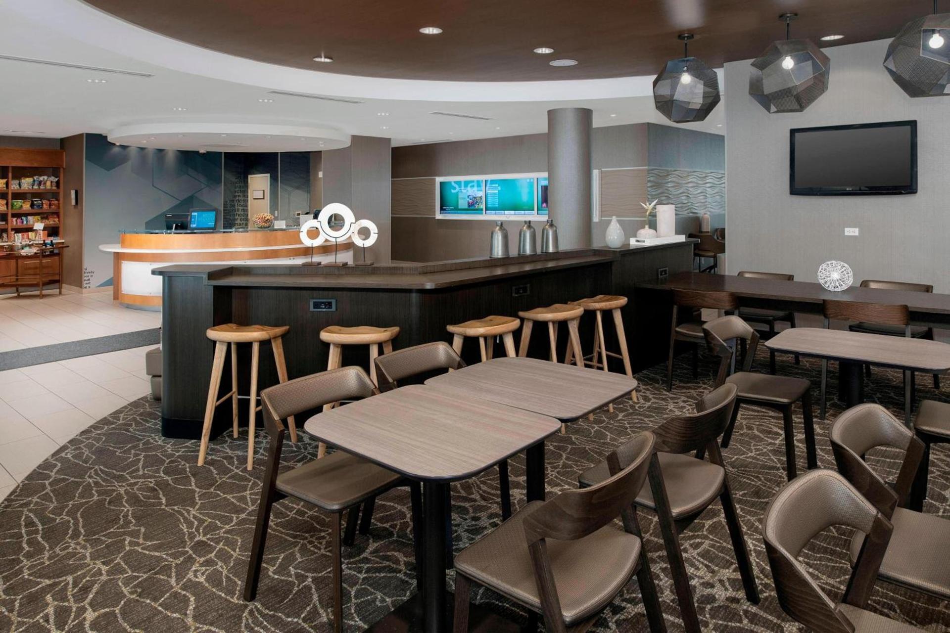 SpringHill Suites Alexandria photo 12