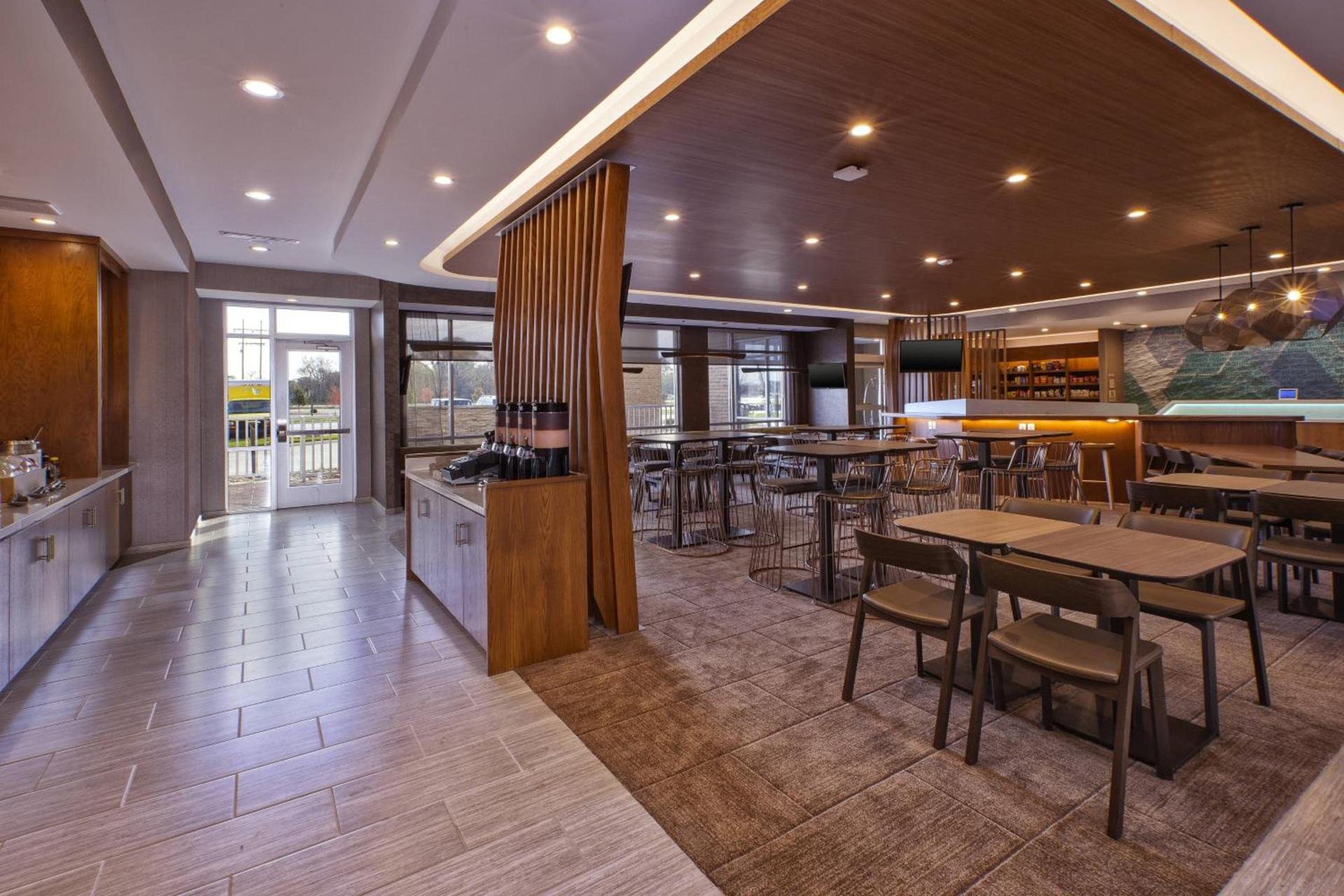 SpringHill Suites by Marriott St. Joseph Benton Harbor photo 18