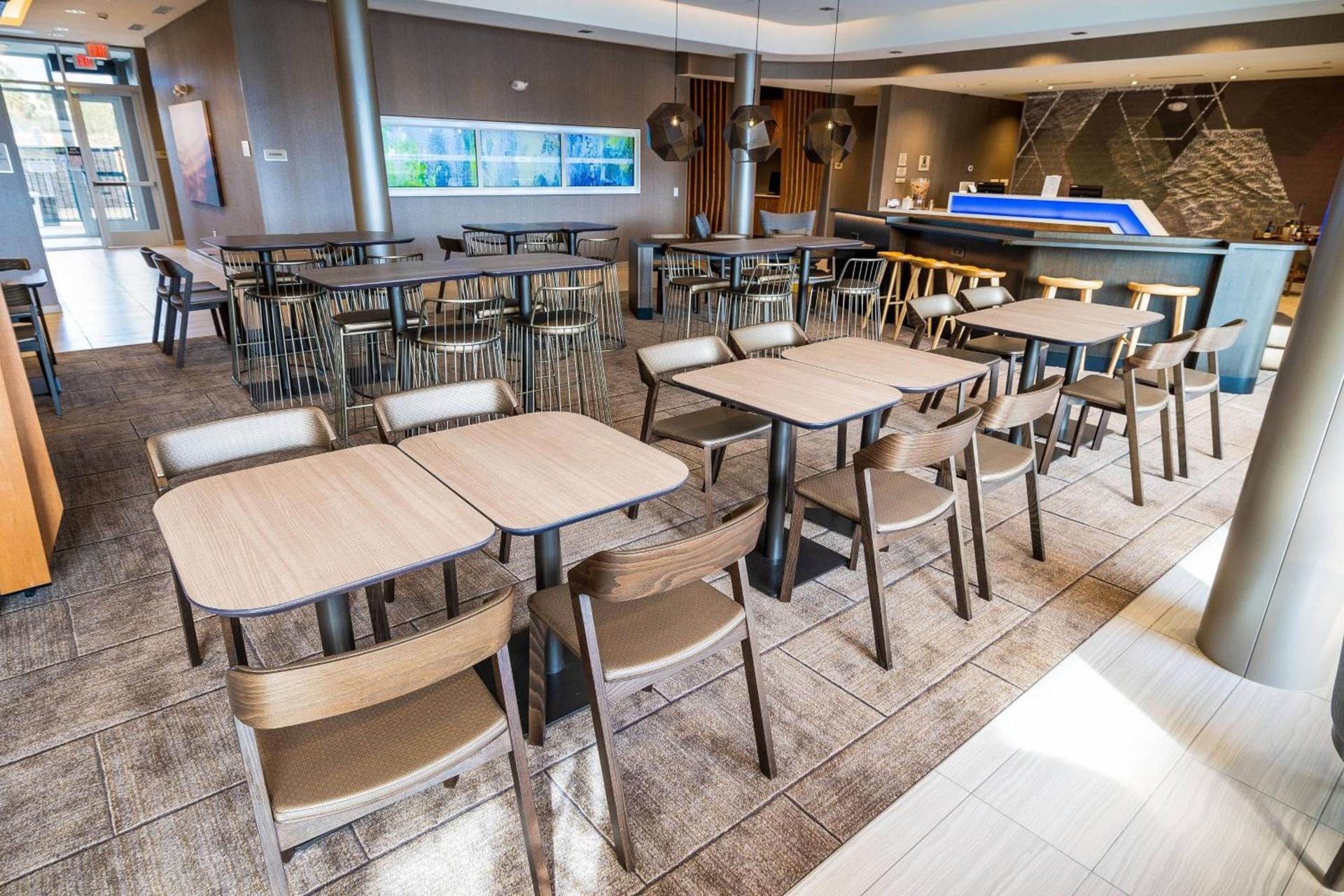 SpringHill Suites by Marriott Newark Fremont photo 29