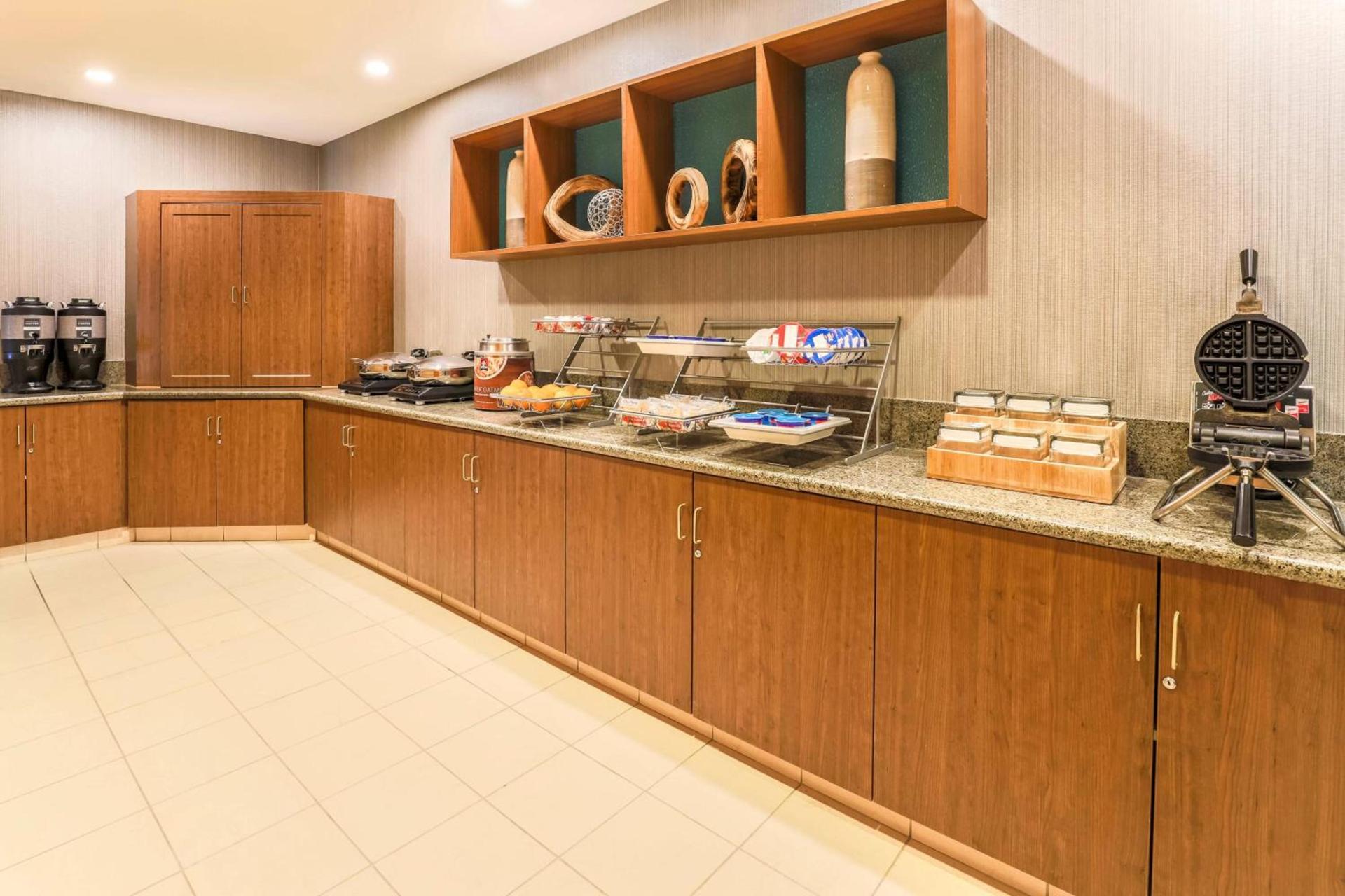 SpringHill Suites by Marriott Yuma photo 17