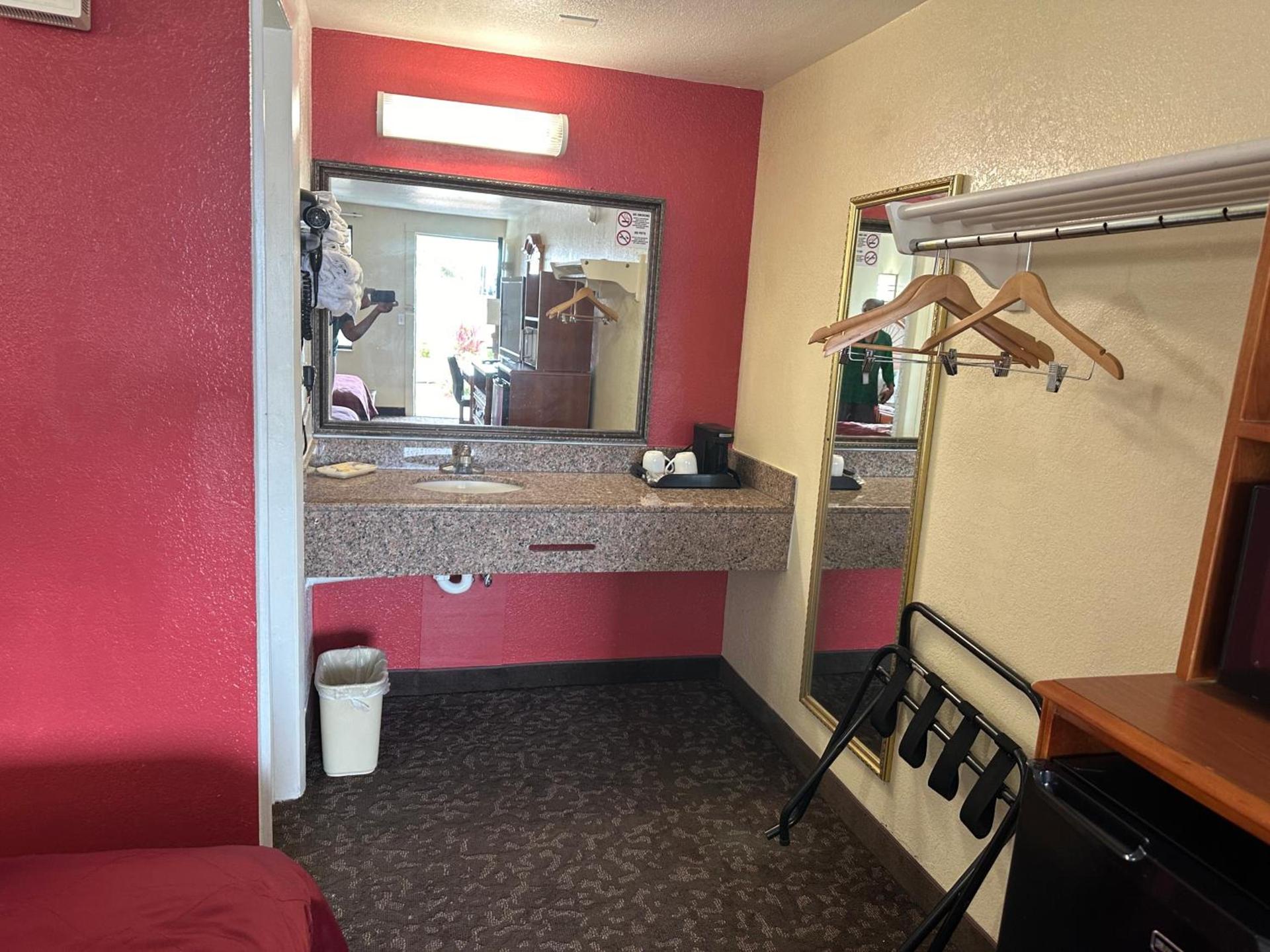 Knights Inn Punta Gorda photo 4