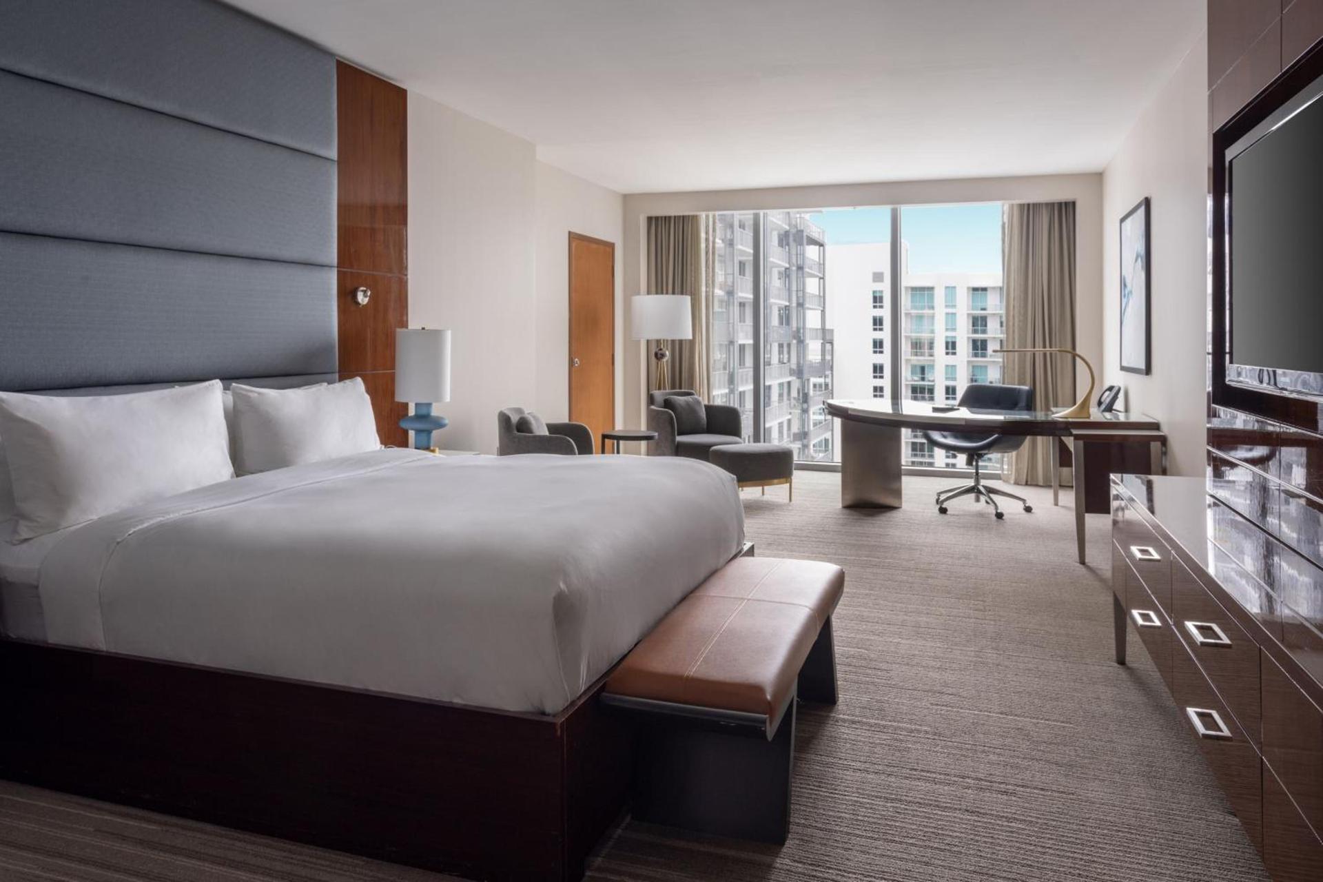 JW Marriott Marquis Miami photo 6