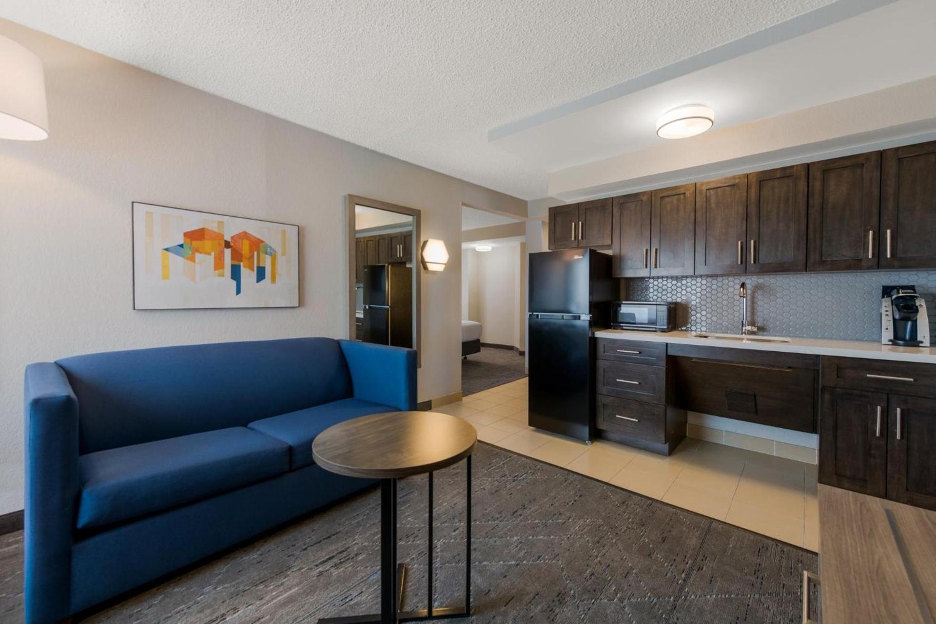 Holiday Inn Express Hotels- Hampton by IHG photo 67