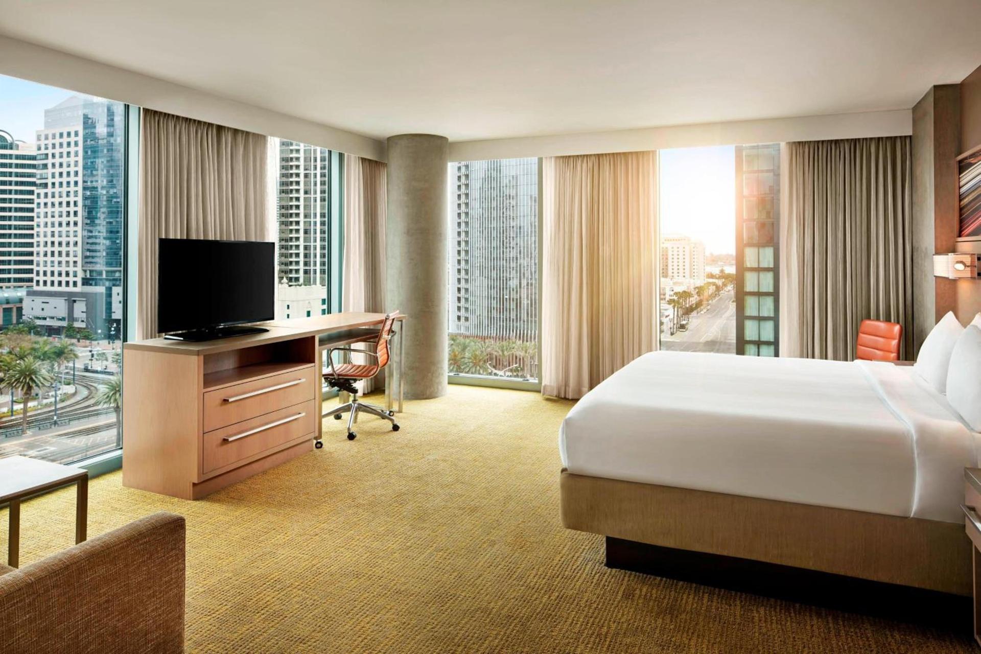 Residence Inn by Marriott San Diego Downtown/Bayfront photo 9