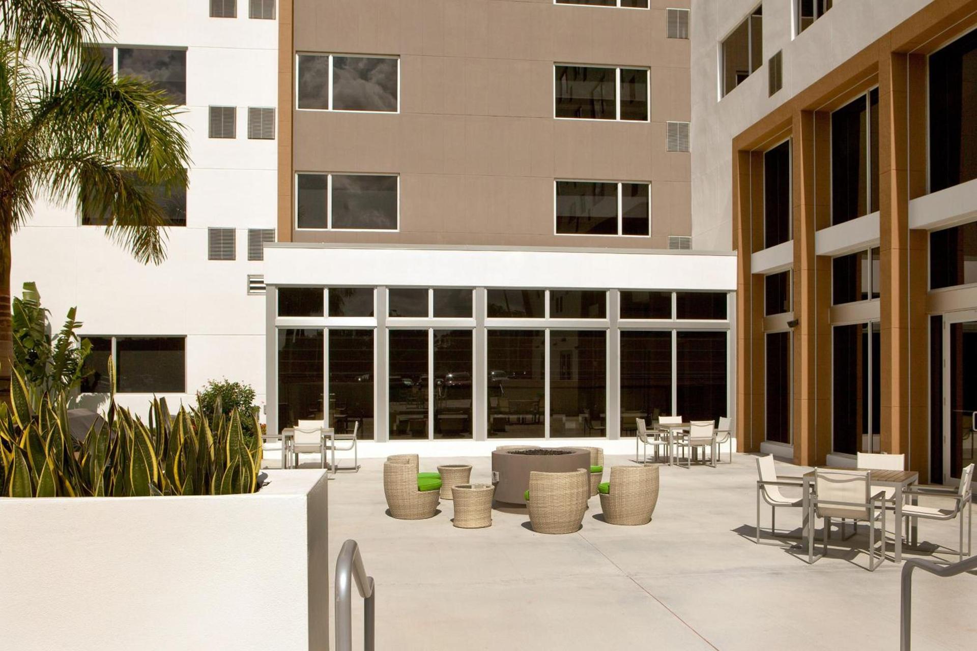 Element by Marriott Miami Doral photo 3