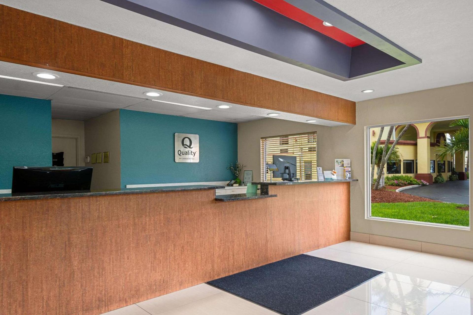 Quality Inn Sarasota I-75 photo 7