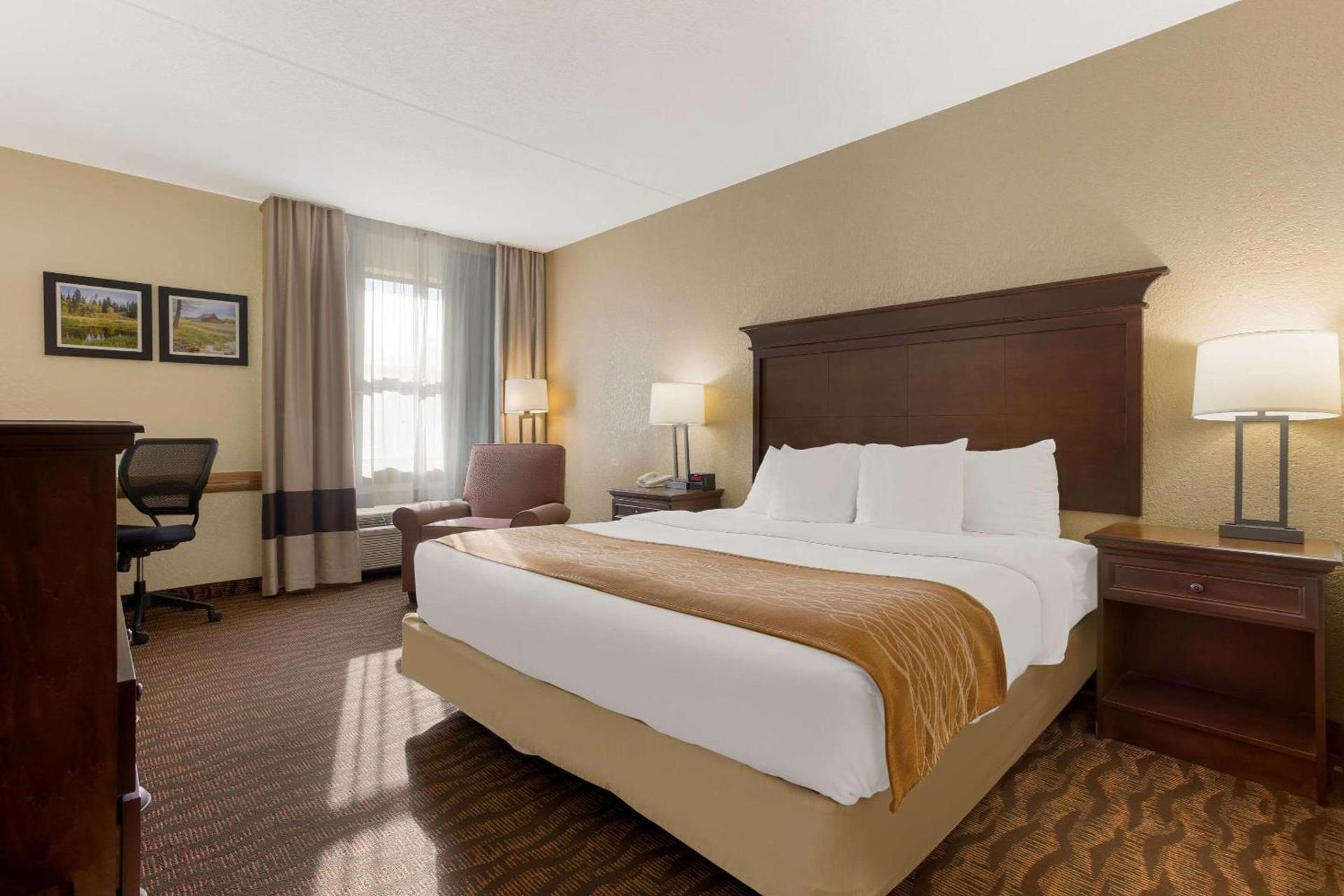 Comfort Inn & Suites Branson Meadows photo 21