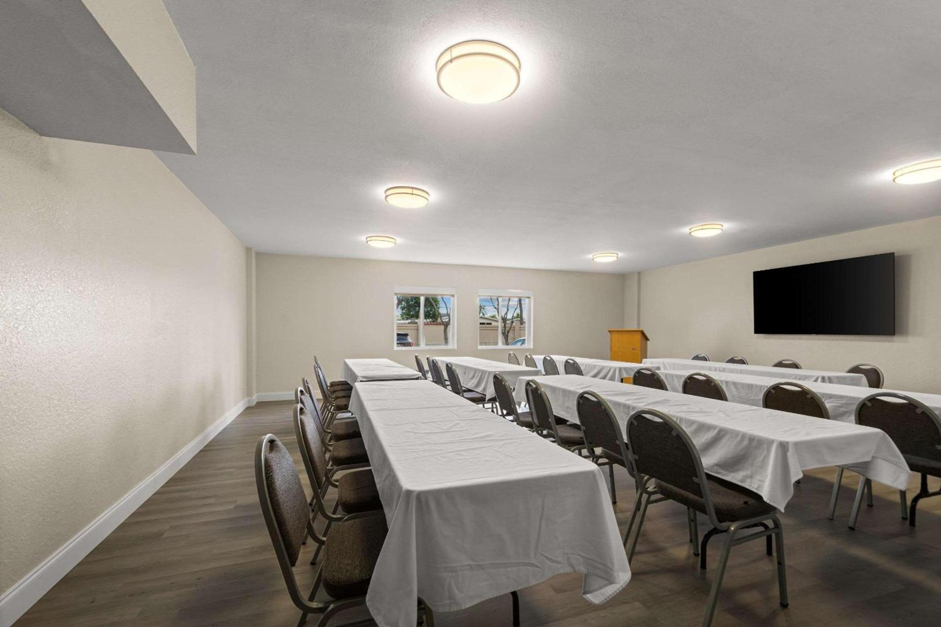 Quality Inn Sarasota I-75 photo 22
