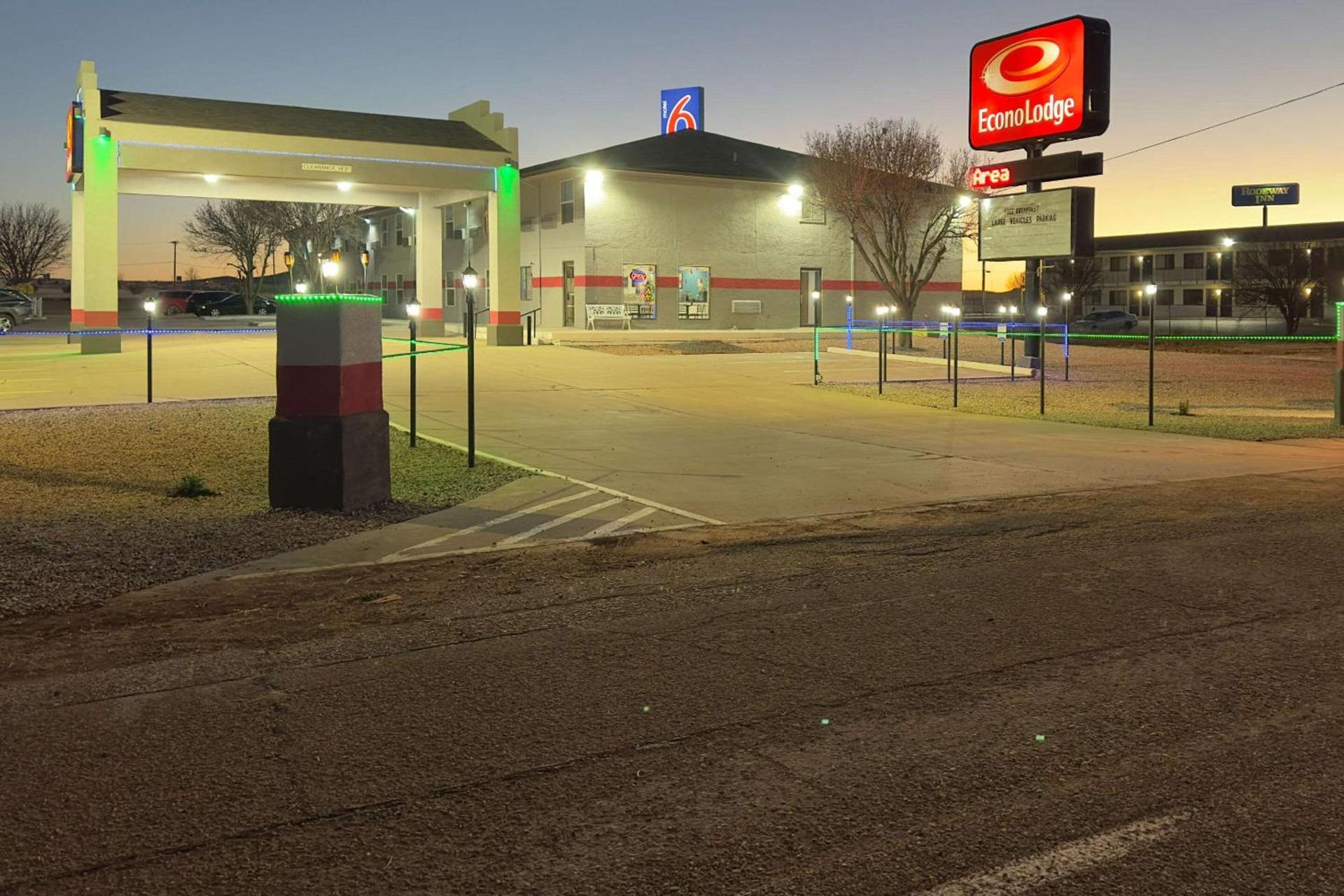 Econo Lodge Tucumcari Route 66 photo 3