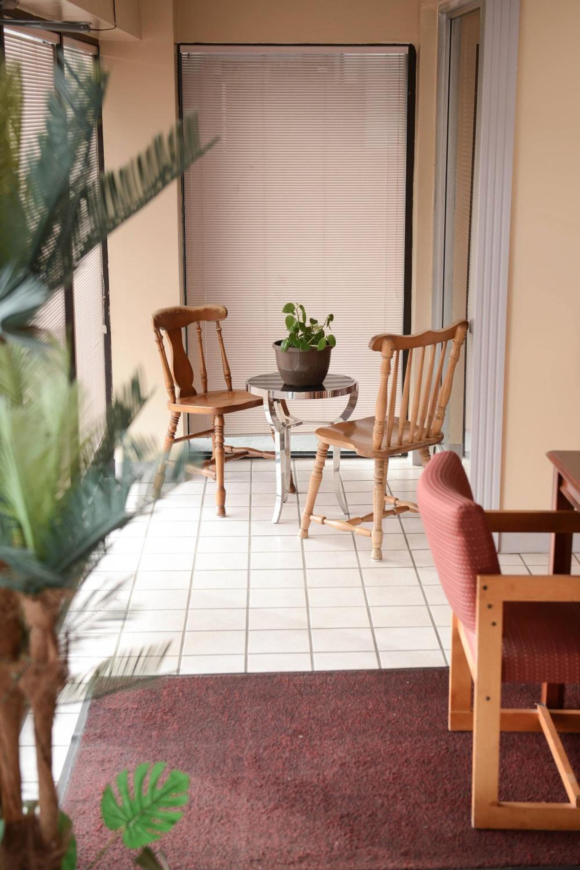 Relax Inn photo 37