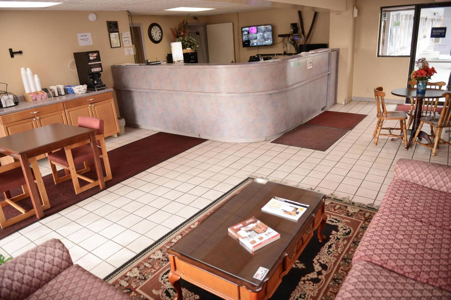Relax Inn photo 8