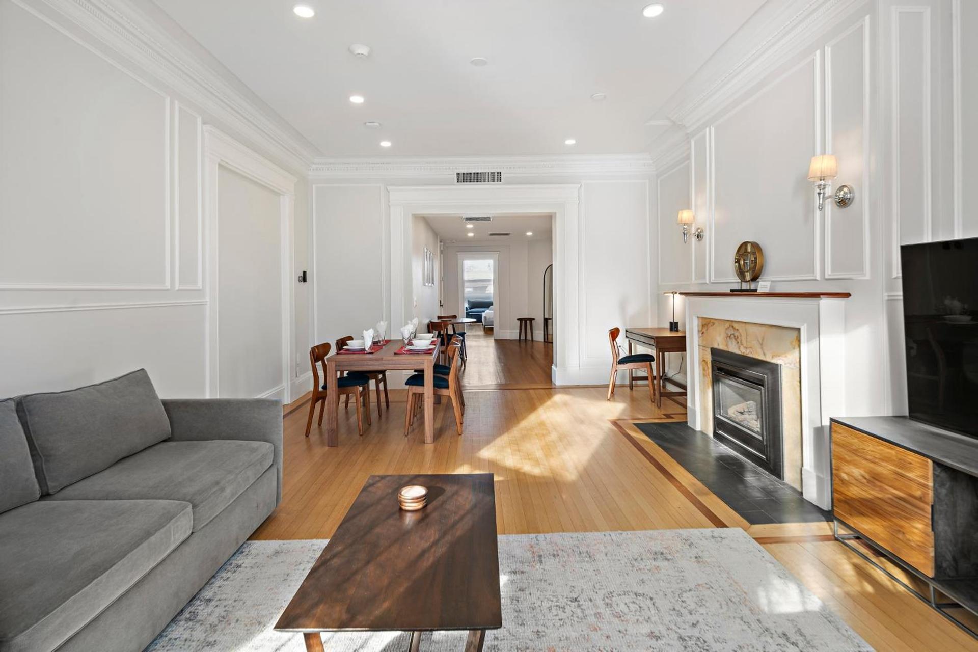 Charlesgate Suites photo 73