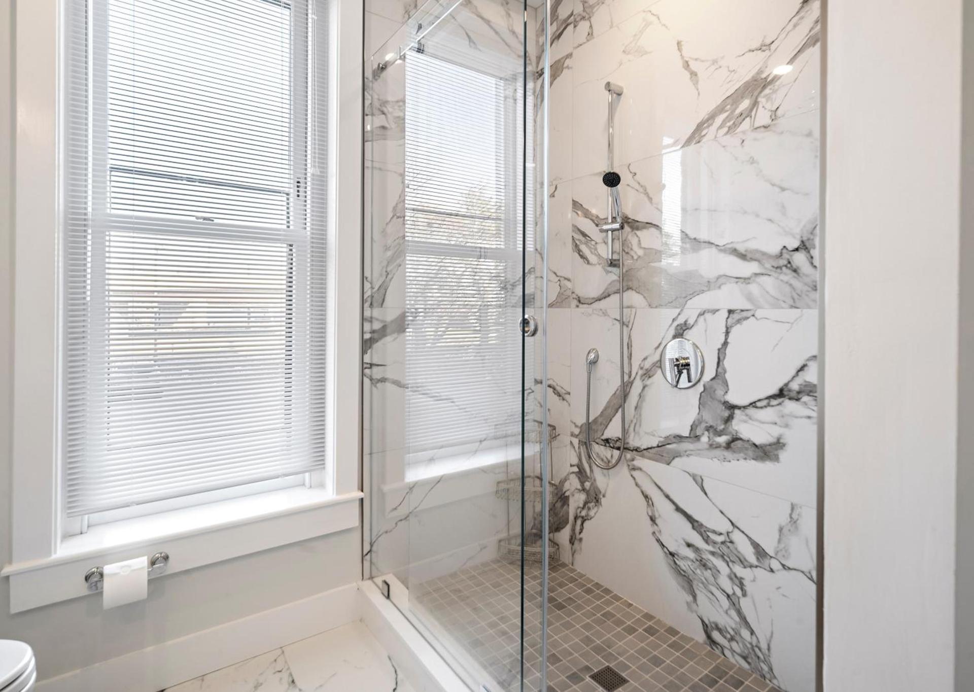 Charlesgate Suites photo 64