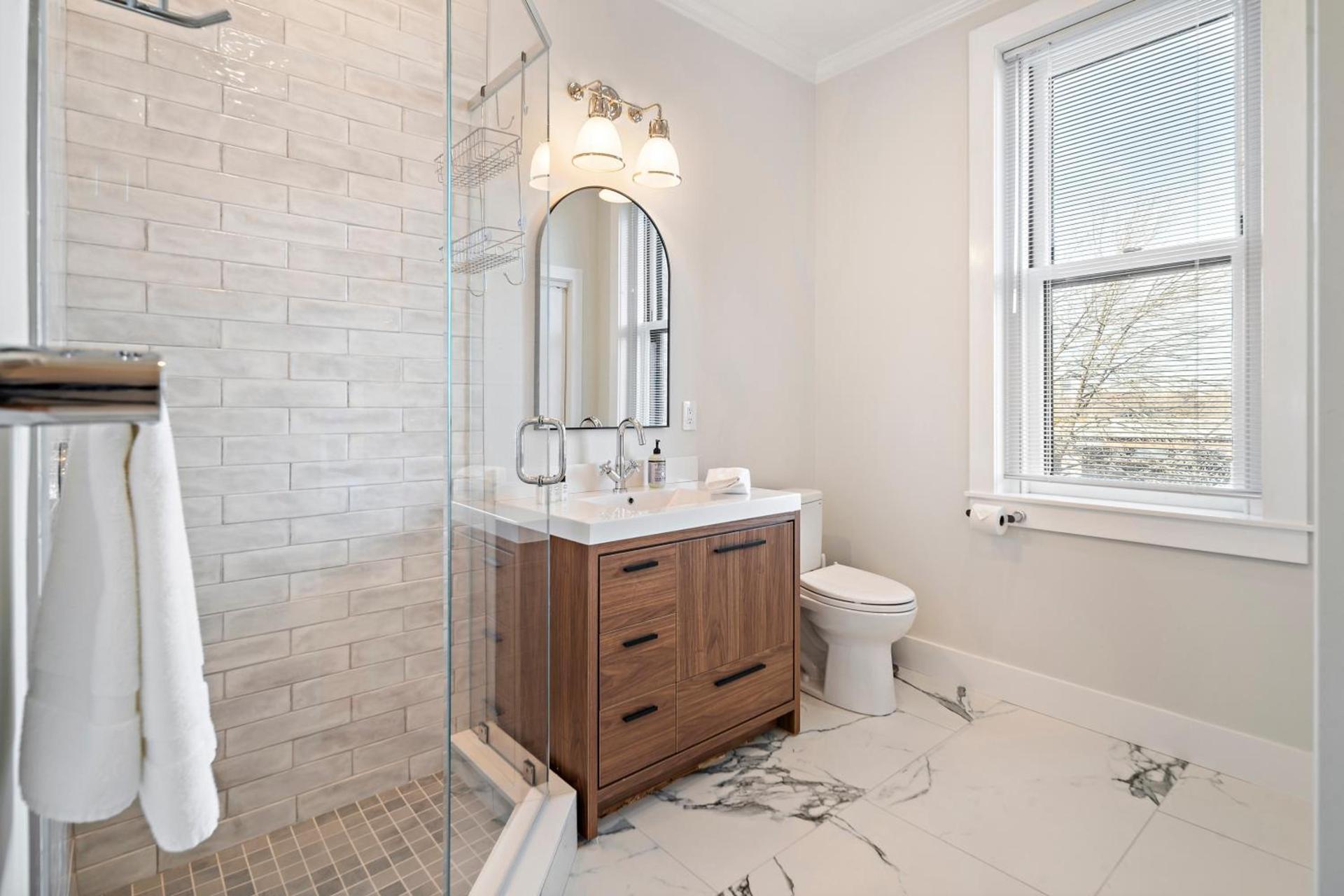Charlesgate Suites photo 83