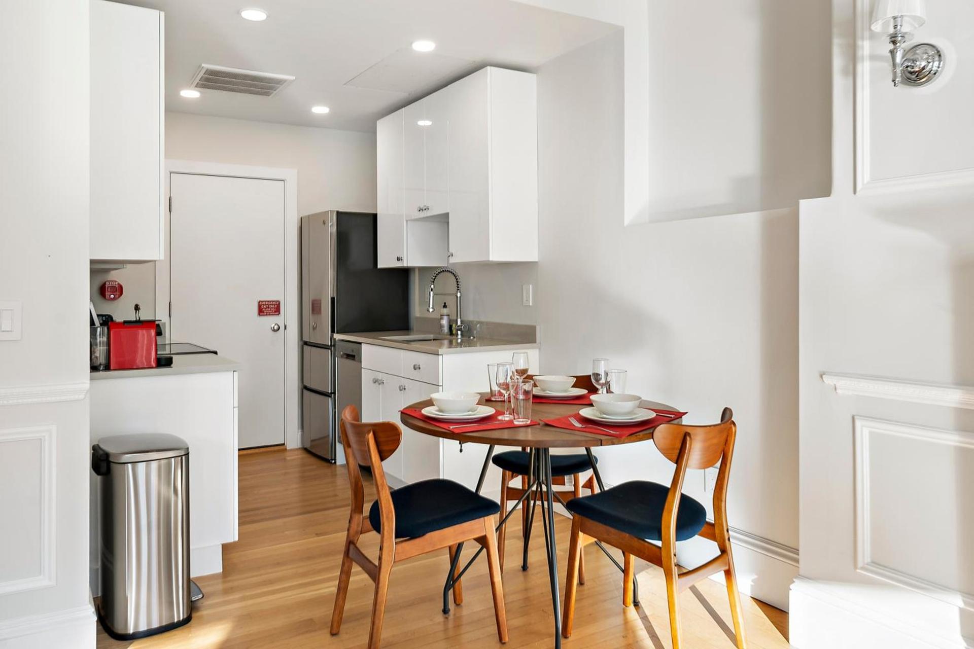 Charlesgate Suites photo 30