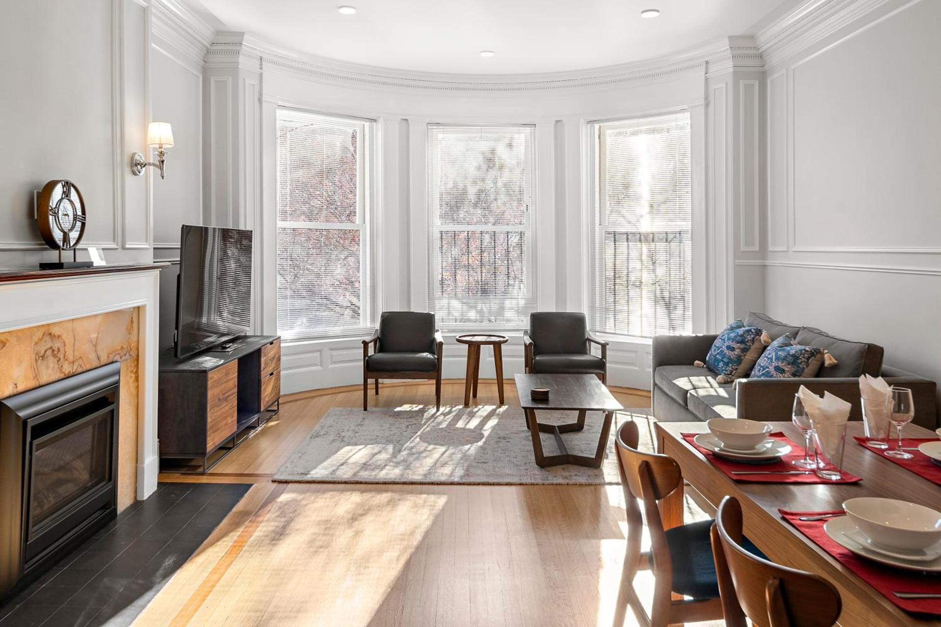 Charlesgate Suites photo 8