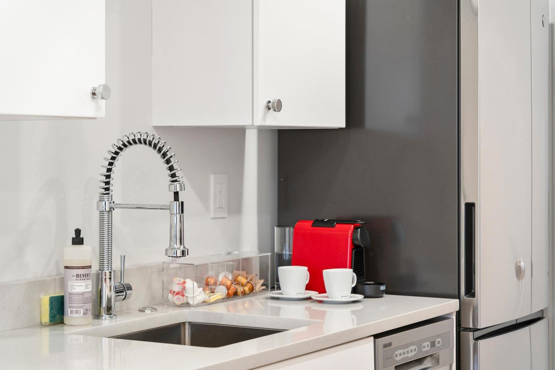 Charlesgate Suites photo 41
