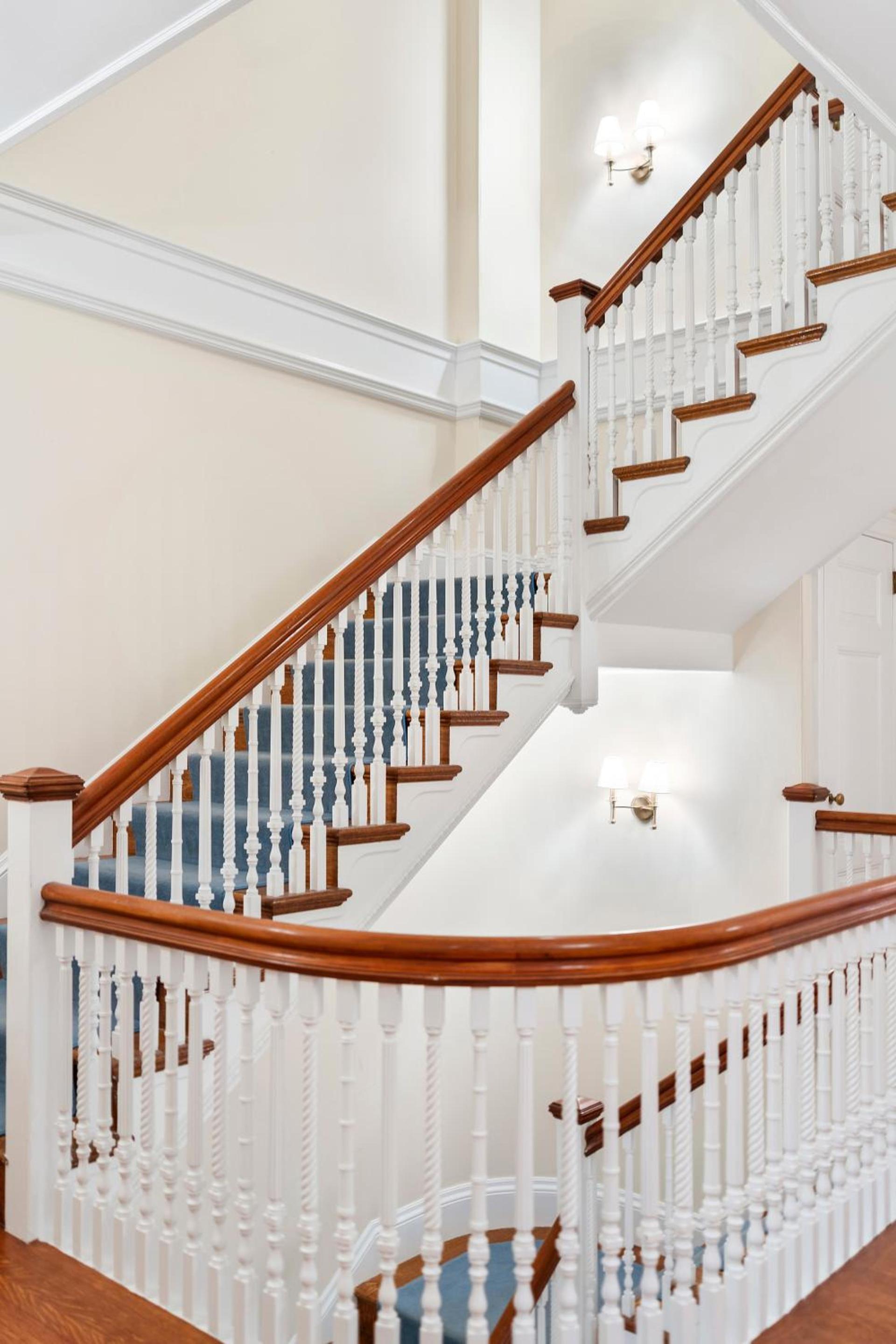 Charlesgate Suites photo 19