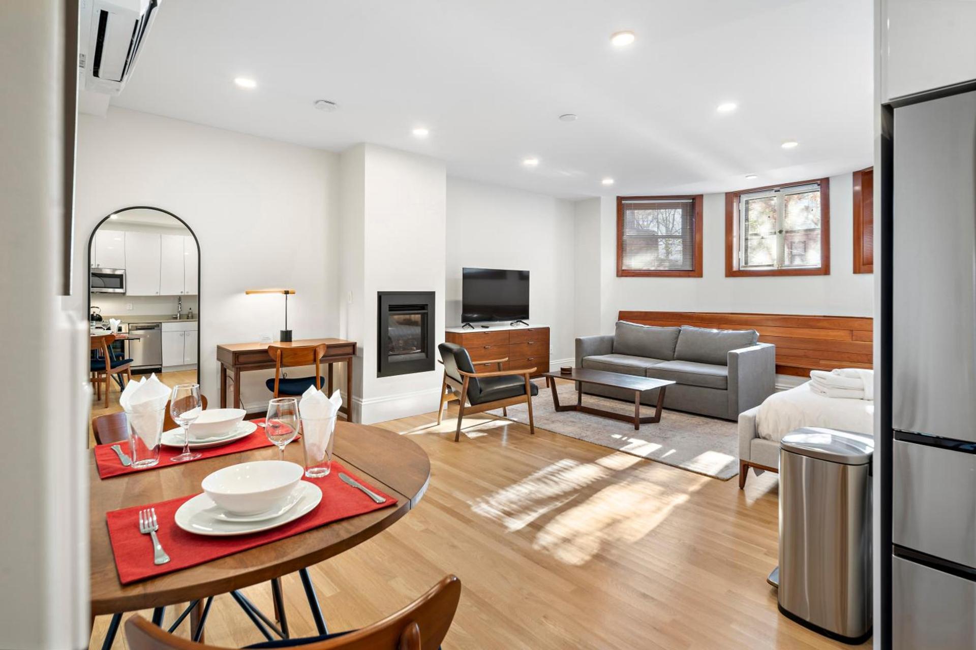 Charlesgate Suites photo 5