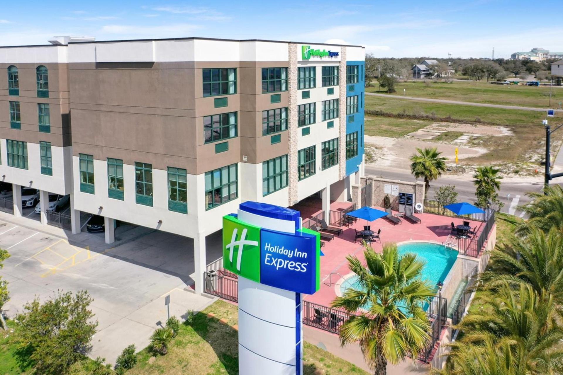 Holiday Inn Express - Gulfport Beach by IHG — hotel in Gulfport