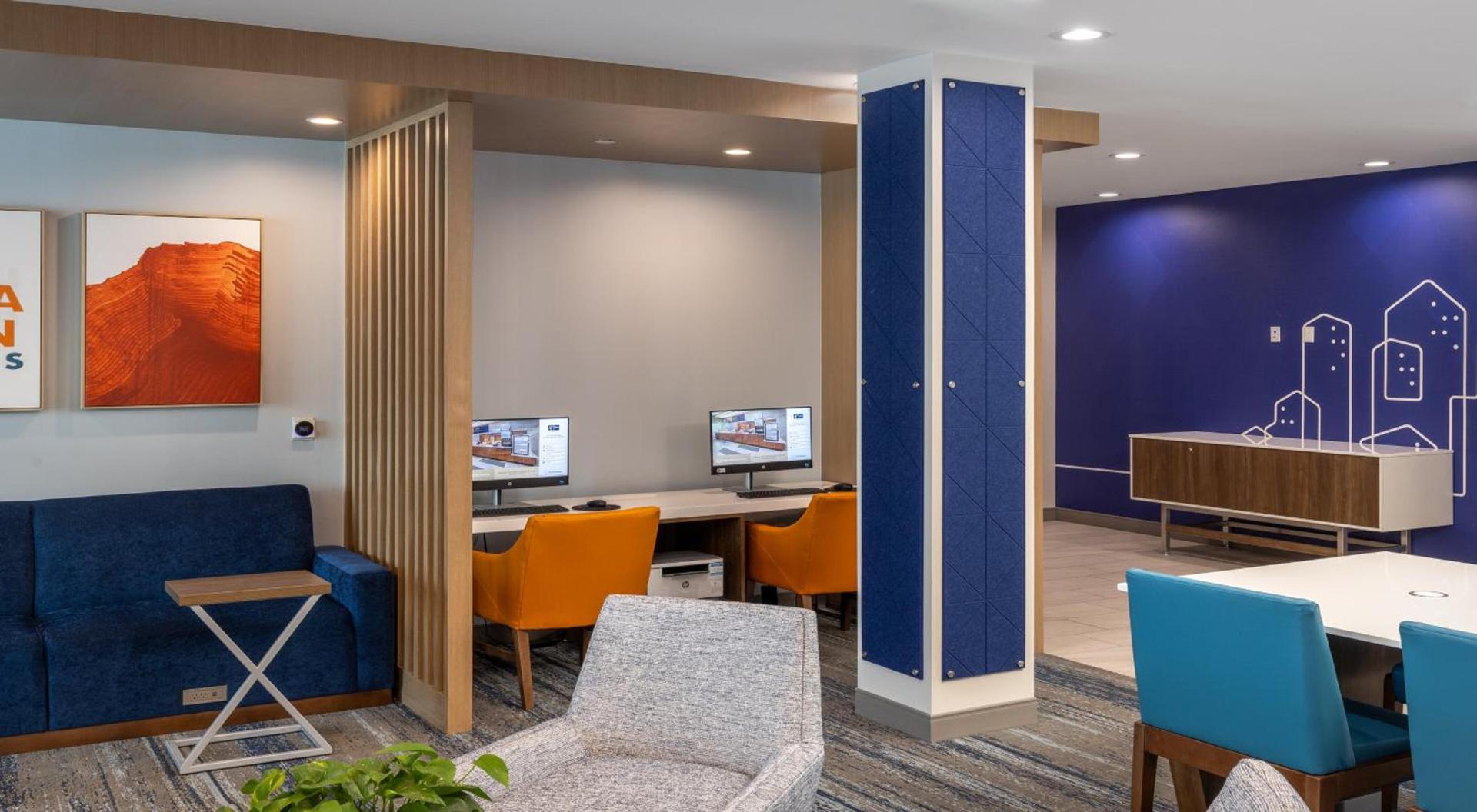 Holiday Inn Express & Suites Hawaiian Gardens by IHG photo 58