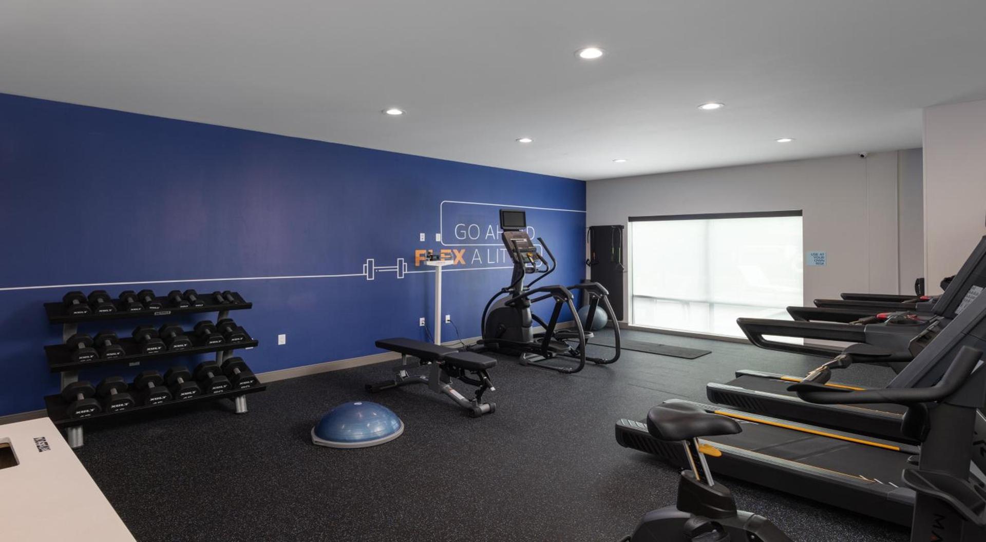 Holiday Inn Express & Suites Hawaiian Gardens by IHG photo 63