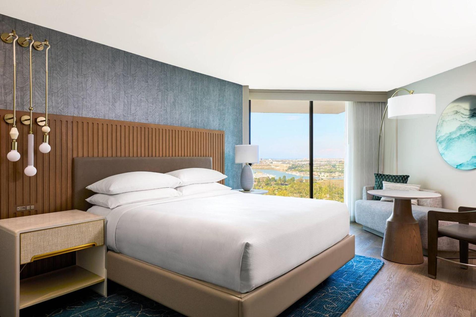 VEA Newport Beach, a Marriott Resort & Spa photo 22