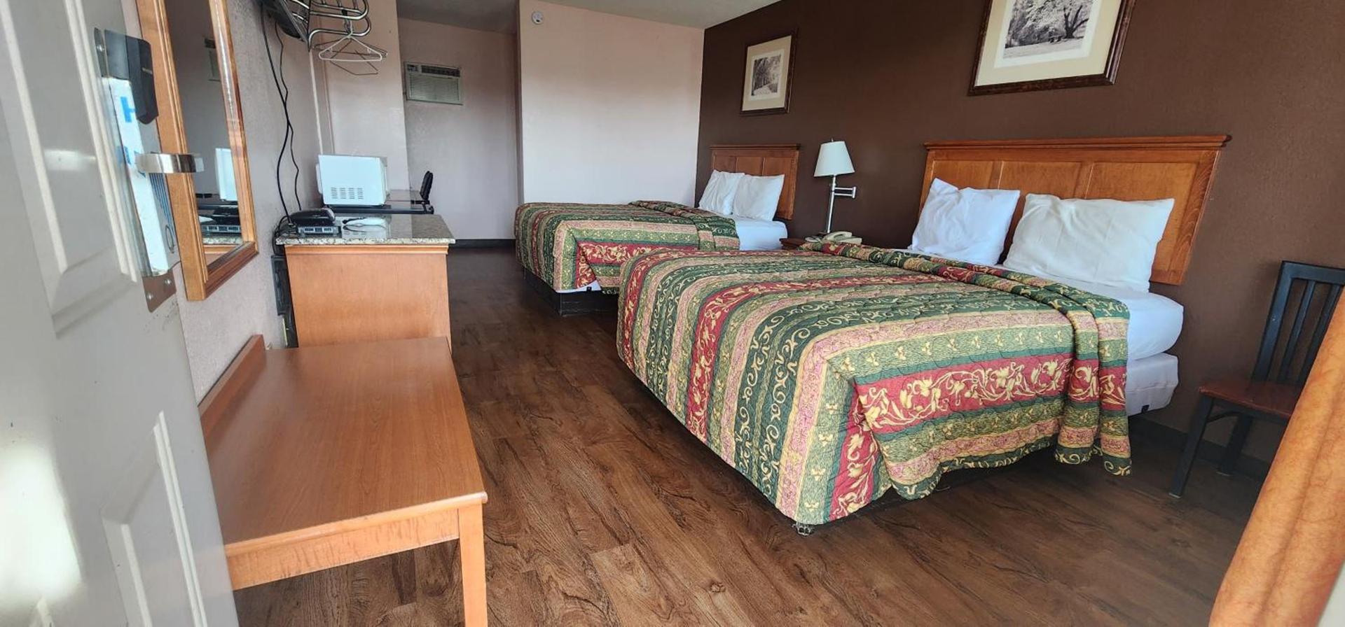 Executive Inn photo 2