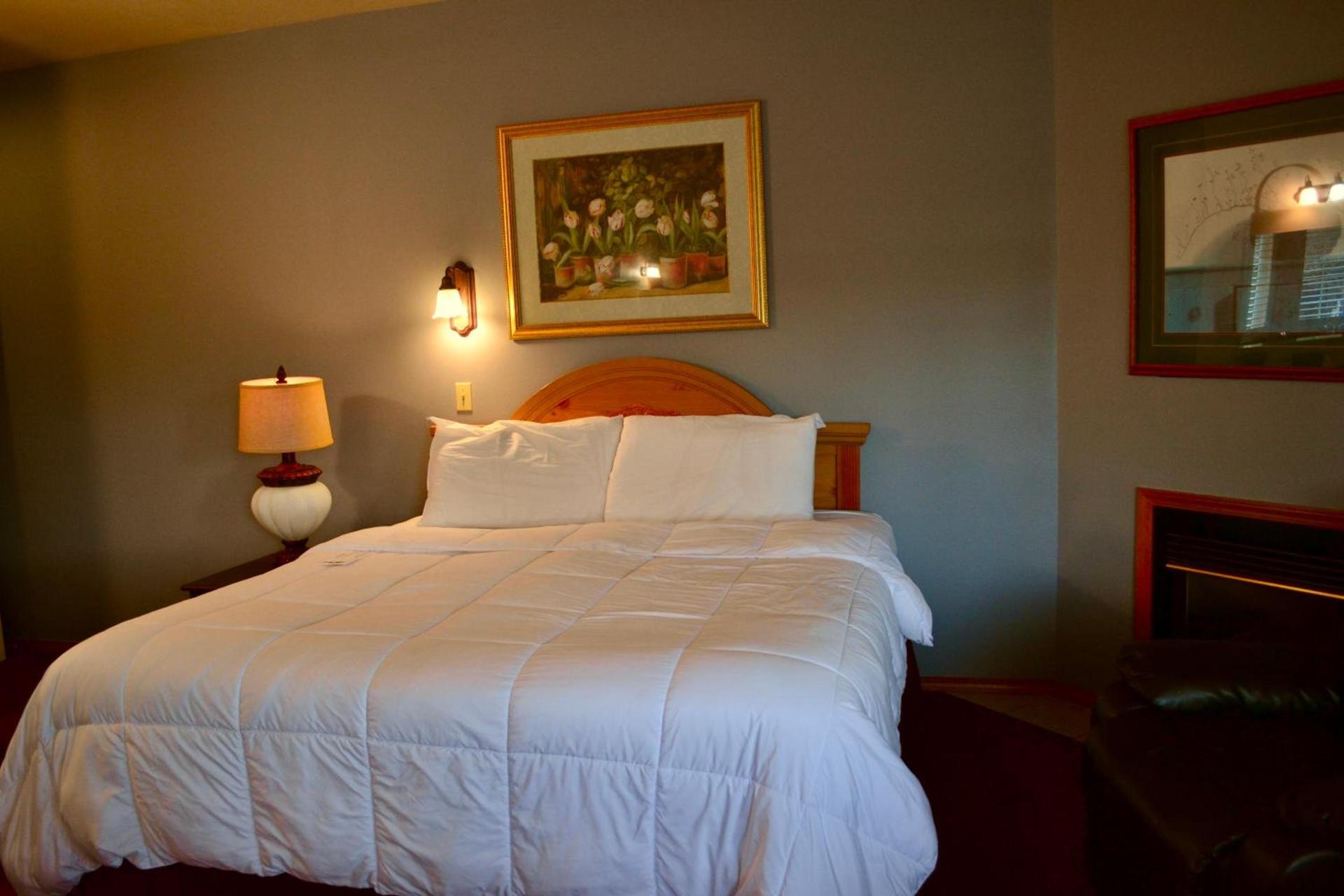 Anaco Bay Inn photo 14
