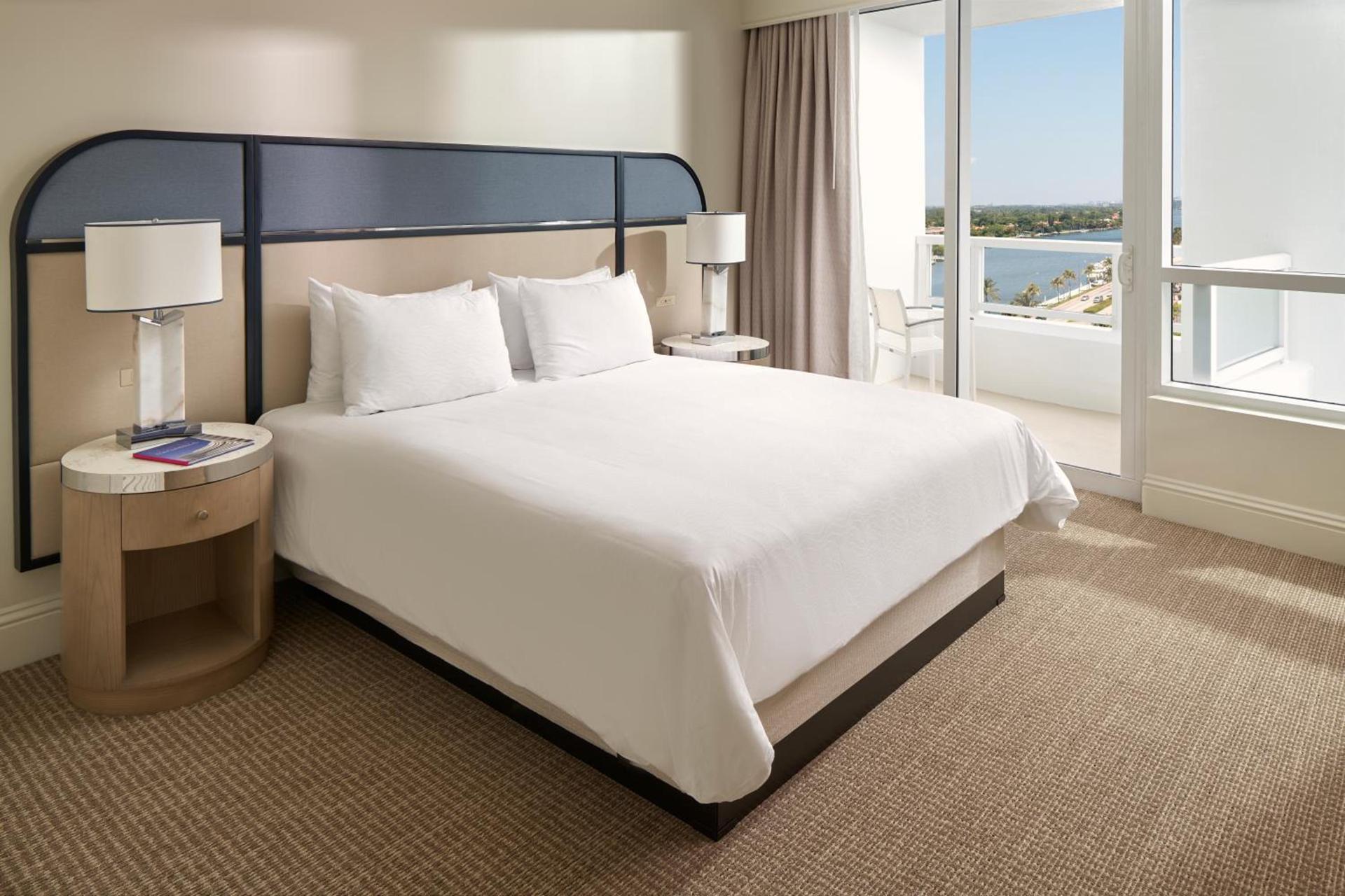 Fontainebleau Miami Beach photo 4