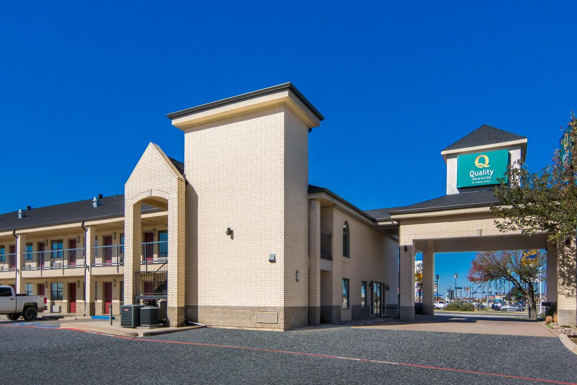 Quality Inn & Suites Weatherford photo 42