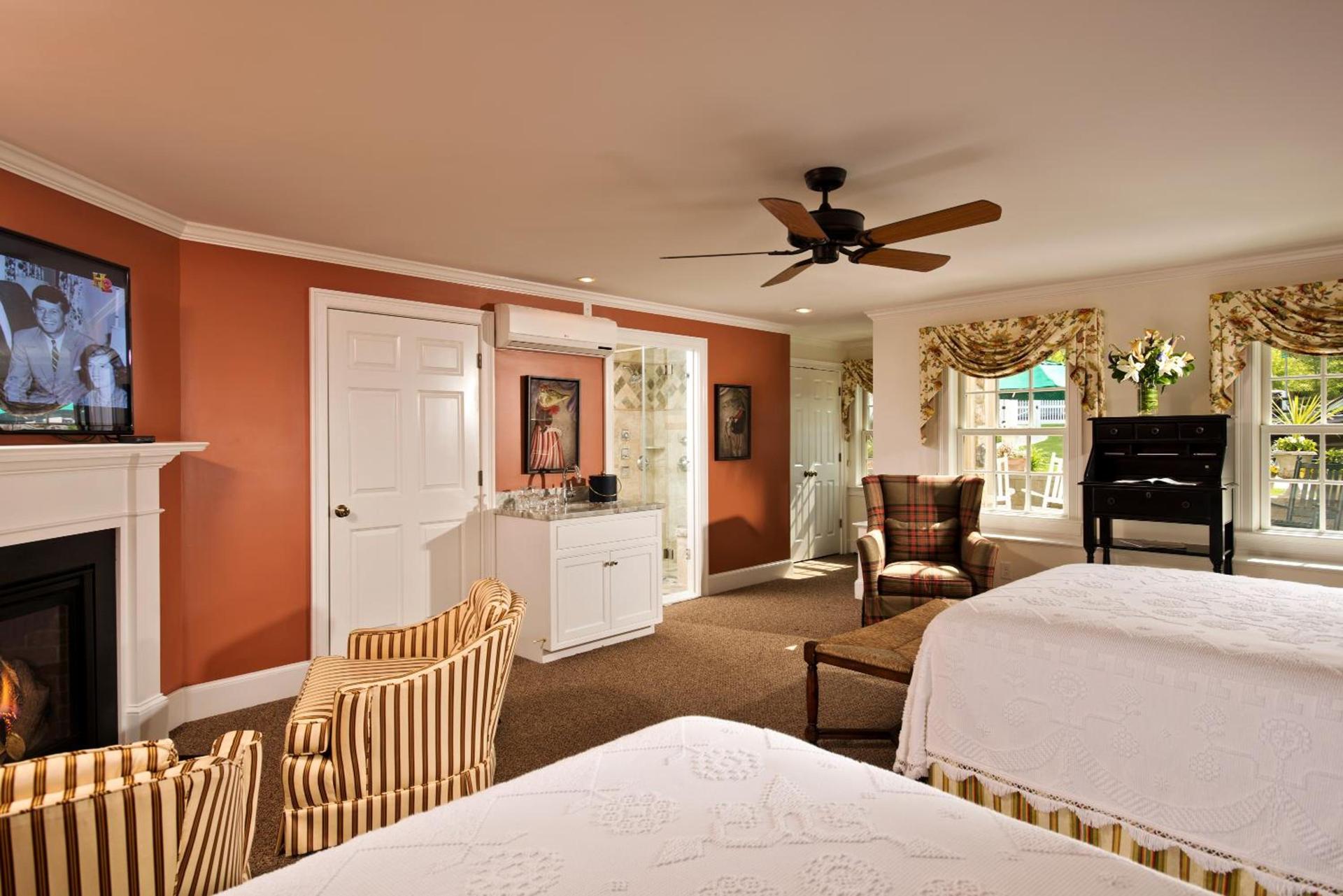 The Winstead Inn photo 8