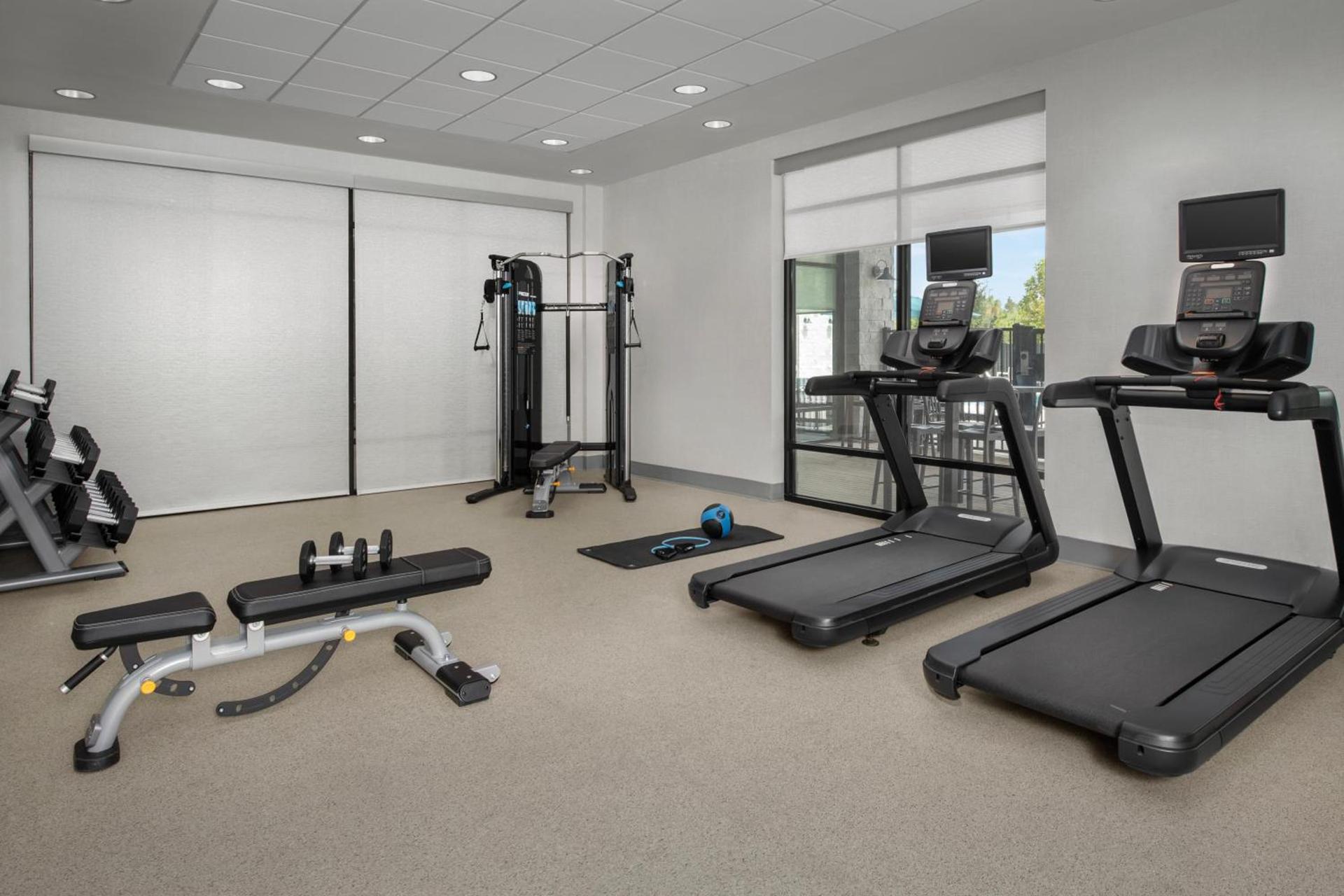 Hampton Inn Orlando Southeast Nona photo 39