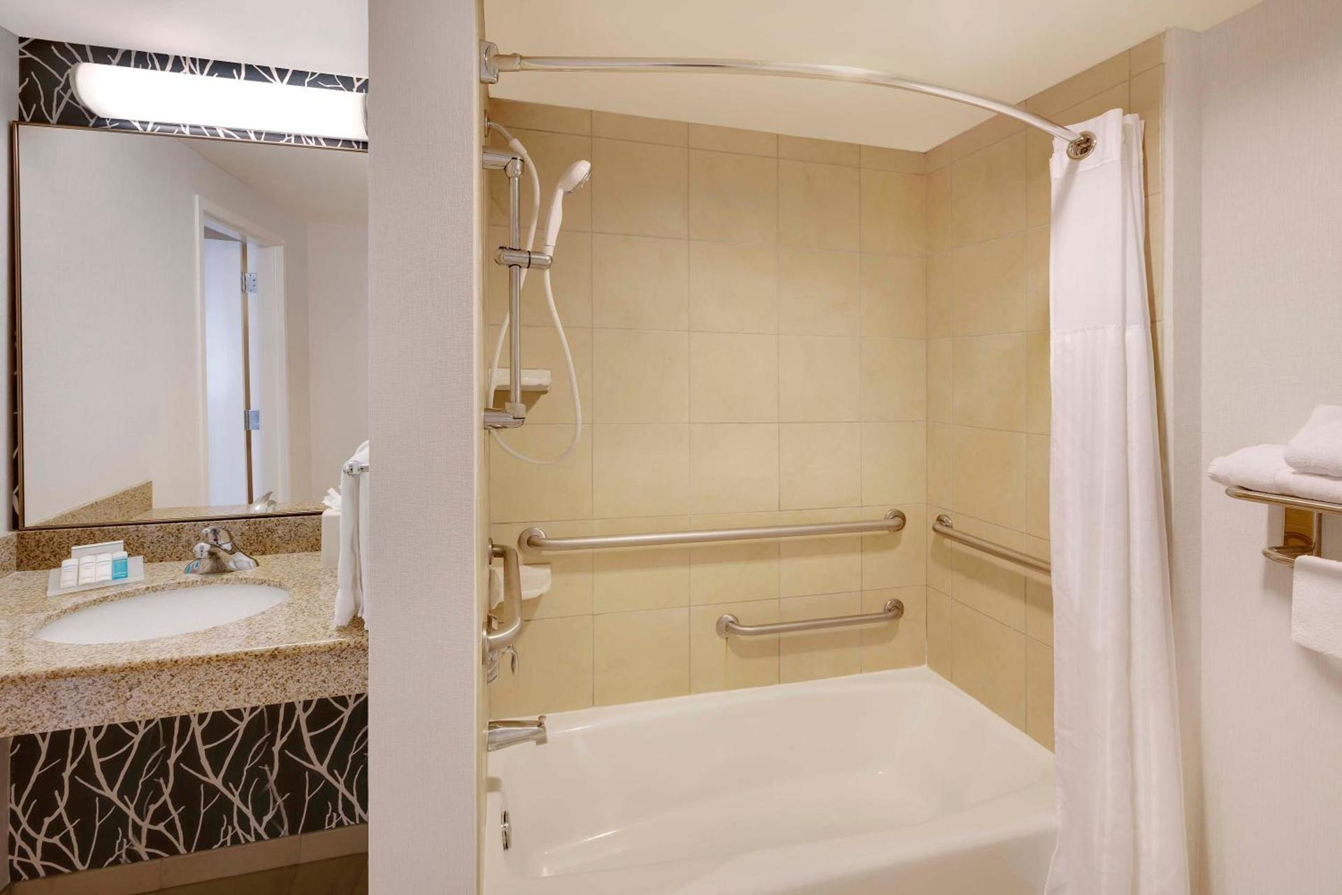Hilton Garden Inn Austin North photo 33