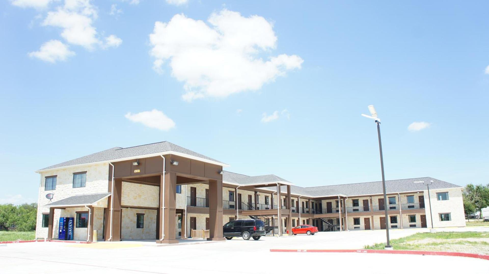 Lux Inn and Suites photo 16