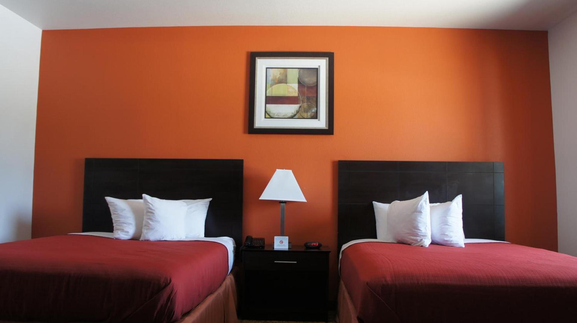Lux Inn and Suites photo 18