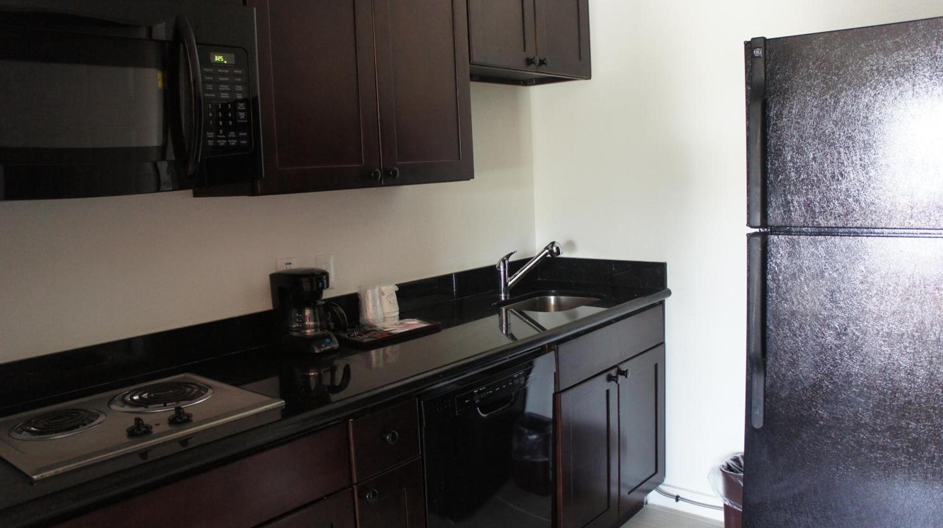 Lux Inn and Suites photo 24