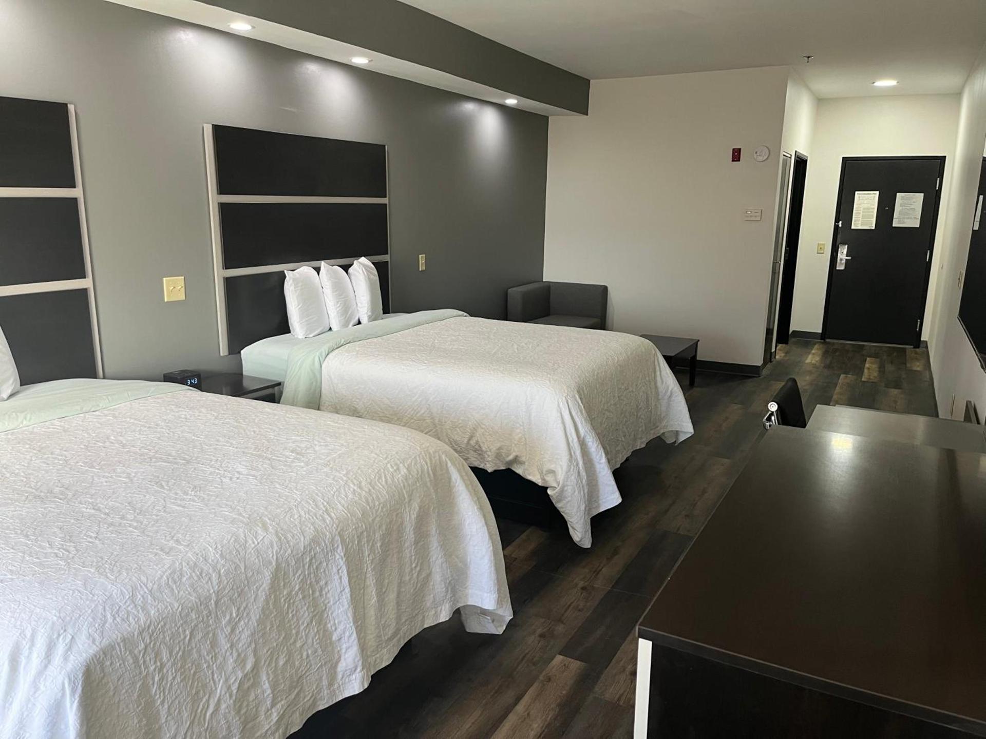 Sonesta Essential Savannah photo 6