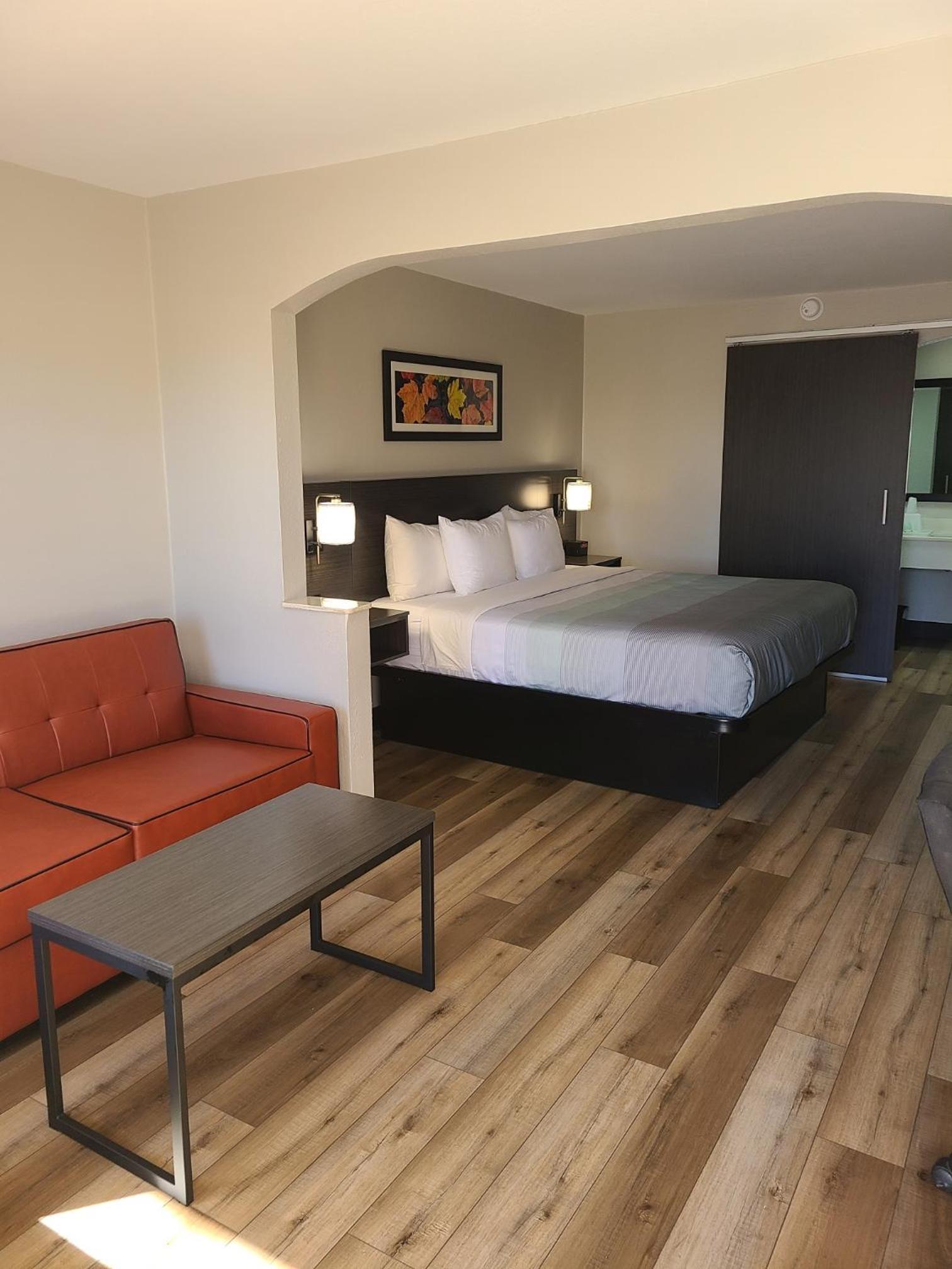 Quality Inn & Suites Dumas photo 16