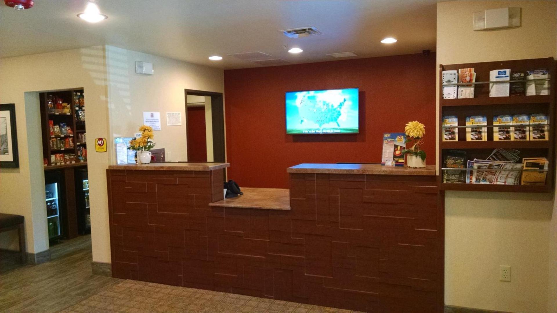My Place Hotel-Pittsburgh North/Monaca, PA photo 6