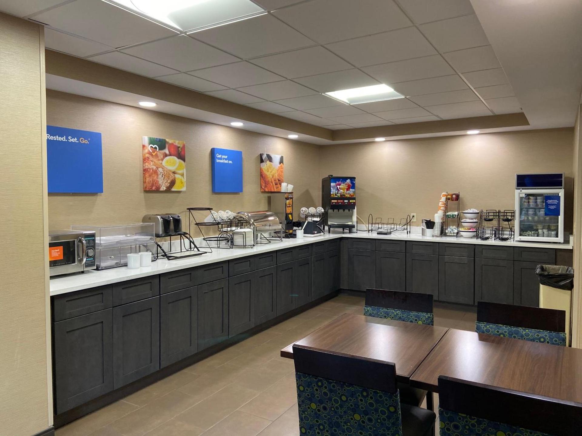Comfort Inn Herndon-Reston photo 46