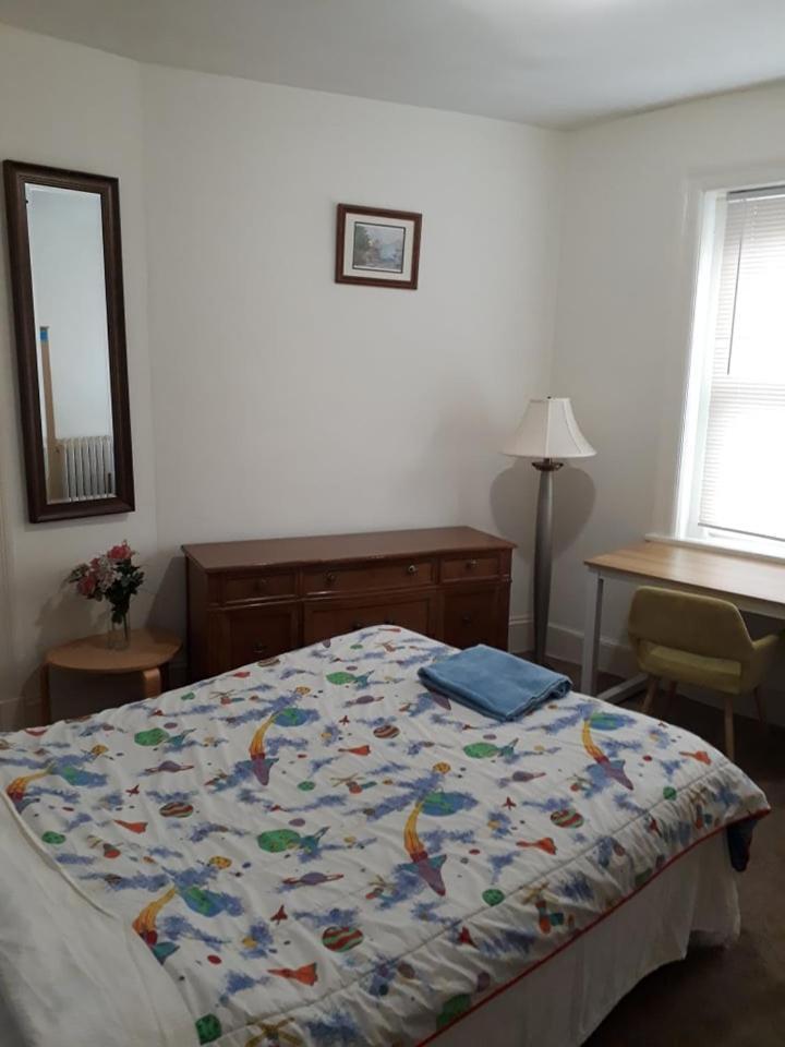 Pleasant Rooming House photo 27